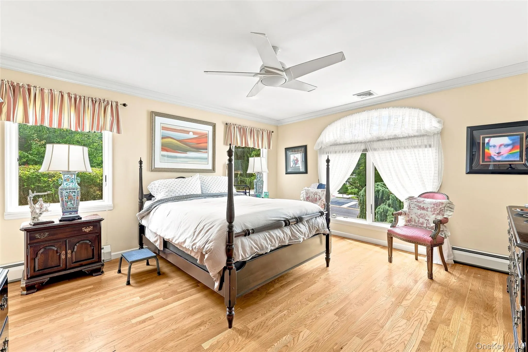 5315 Overbrook Street, New York, NY, 5 Bedrooms Bedrooms, 11 Rooms Rooms,4 BathroomsBathrooms,Residential,For Rent,Overbrook,0,1039513 5315 Overbrook Street, New York, NY, 5 Bedrooms Bedrooms, 11 Rooms Rooms,4 BathroomsBathrooms,Residential,For Rent,Overbrook,0,1039513