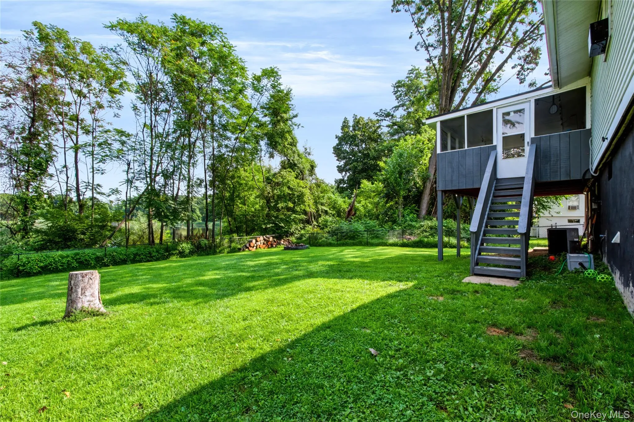 20 Seneca Lane, Marlboro, NY, 3 Bedrooms Bedrooms, 7 Rooms Rooms,1 BathroomBathrooms,Residential,For Rent,Seneca,0,1039514 20 Seneca Lane, Marlboro, NY, 3 Bedrooms Bedrooms, 7 Rooms Rooms,1 BathroomBathrooms,Residential,For Rent,Seneca,0,1039514