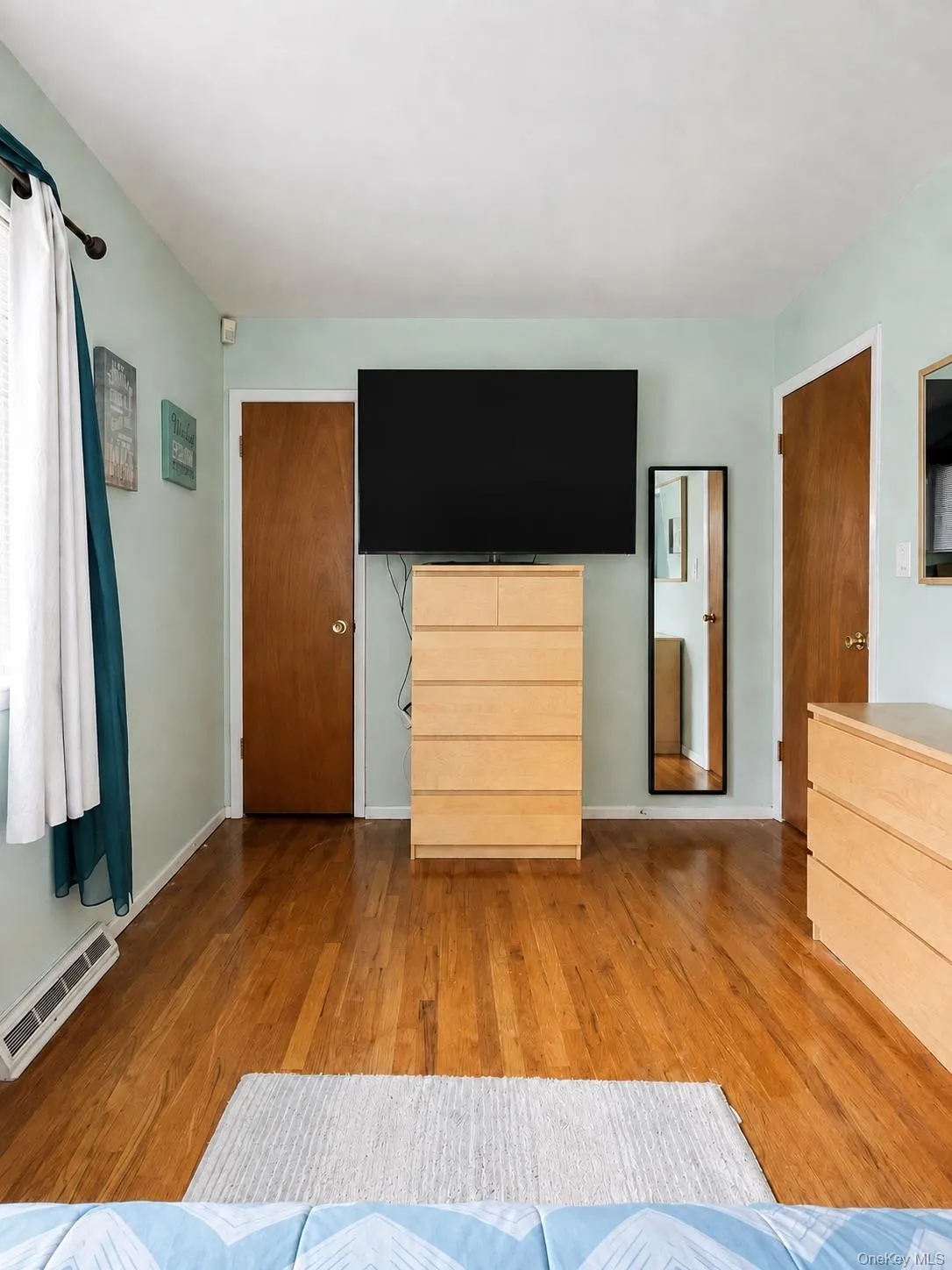 1340 Mac Donough Place, New York, NY, 3 Bedrooms Bedrooms, 8 Rooms Rooms,1 BathroomBathrooms,Residential,For Rent,Mac Donough,0,1039516 1340 Mac Donough Place, New York, NY, 3 Bedrooms Bedrooms, 8 Rooms Rooms,1 BathroomBathrooms,Residential,For Rent,Mac Donough,0,1039516