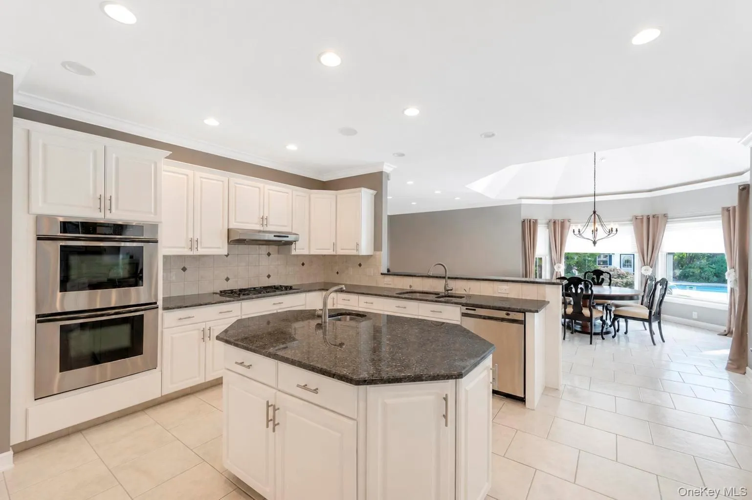 55 Casey Lane, Brookhaven, NY, 4 Bedrooms Bedrooms, 10 Rooms Rooms,3 BathroomsBathrooms,Residential,For Rent,Casey,0,1039519 55 Casey Lane, Brookhaven, NY, 4 Bedrooms Bedrooms, 10 Rooms Rooms,3 BathroomsBathrooms,Residential,For Rent,Casey,0,1039519