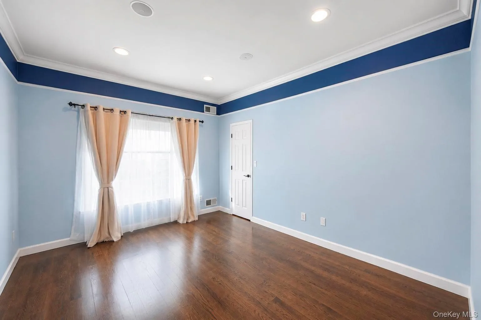 55 Casey Lane, Brookhaven, NY, 4 Bedrooms Bedrooms, 10 Rooms Rooms,3 BathroomsBathrooms,Residential,For Rent,Casey,0,1039519 55 Casey Lane, Brookhaven, NY, 4 Bedrooms Bedrooms, 10 Rooms Rooms,3 BathroomsBathrooms,Residential,For Rent,Casey,0,1039519