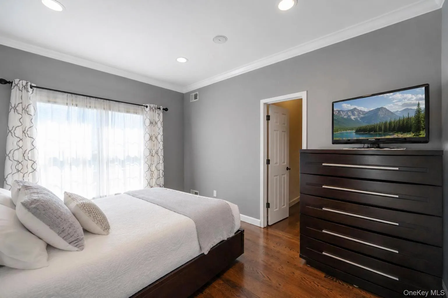 55 Casey Lane, Brookhaven, NY, 4 Bedrooms Bedrooms, 10 Rooms Rooms,3 BathroomsBathrooms,Residential,For Rent,Casey,0,1039519 55 Casey Lane, Brookhaven, NY, 4 Bedrooms Bedrooms, 10 Rooms Rooms,3 BathroomsBathrooms,Residential,For Rent,Casey,0,1039519