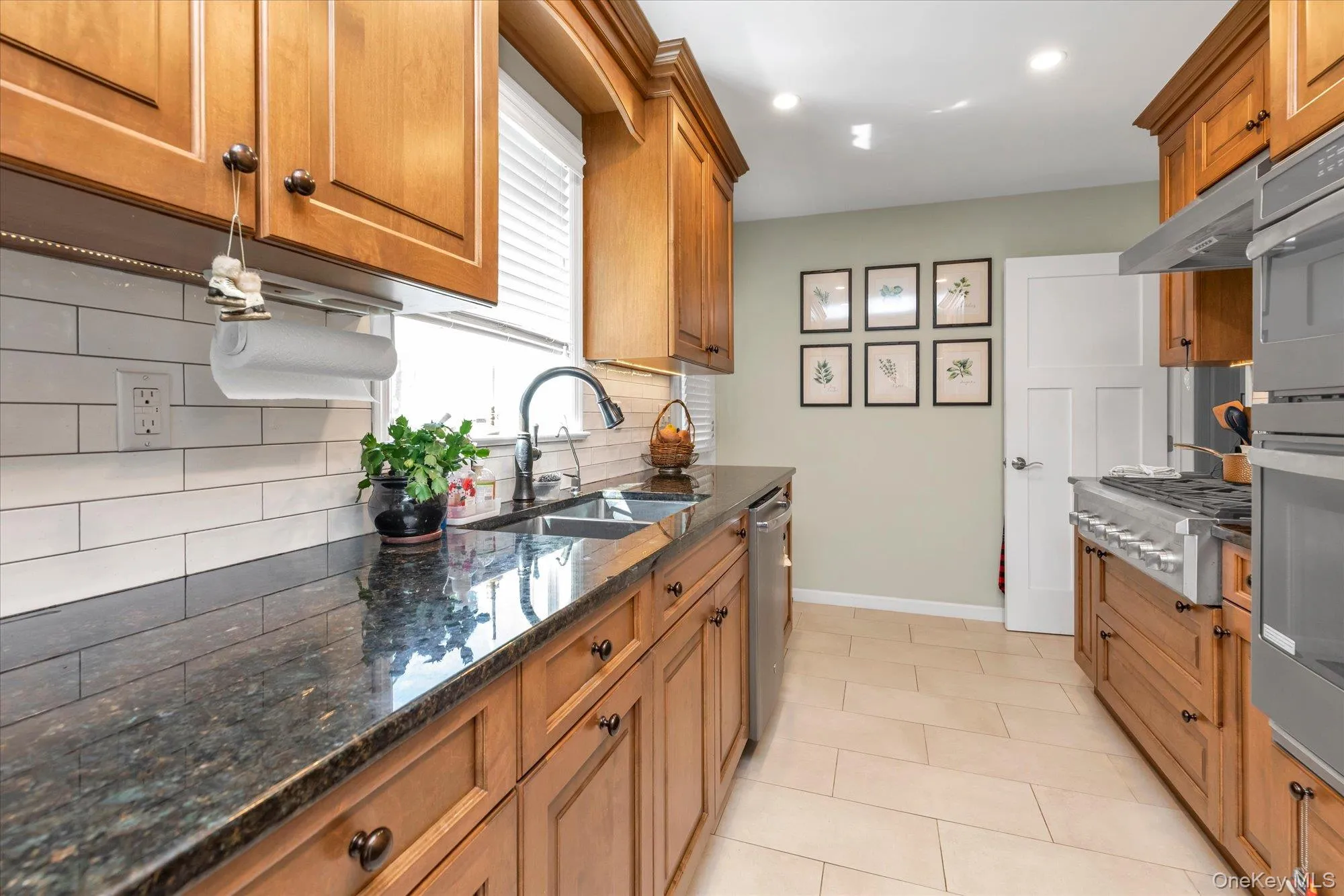 58 Alexine Avenue, Hempstead, NY, 3 Bedrooms Bedrooms, 7 Rooms Rooms,2 BathroomsBathrooms,Residential,For Rent,Alexine,0,1039525 58 Alexine Avenue, Hempstead, NY, 3 Bedrooms Bedrooms, 7 Rooms Rooms,2 BathroomsBathrooms,Residential,For Rent,Alexine,0,1039525