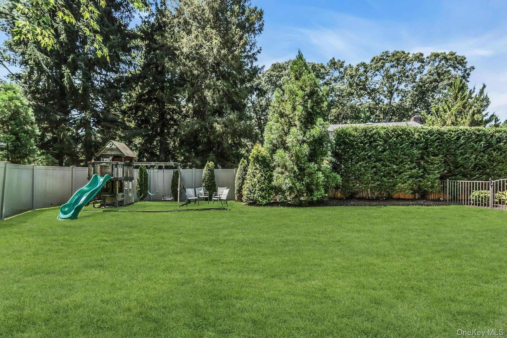 189 Lodge Avenue, Huntington, NY, 3 Bedrooms Bedrooms, 8 Rooms Rooms,2 BathroomsBathrooms,Residential,For Rent,Lodge,0,1039532 189 Lodge Avenue, Huntington, NY, 3 Bedrooms Bedrooms, 8 Rooms Rooms,2 BathroomsBathrooms,Residential,For Rent,Lodge,0,1039532