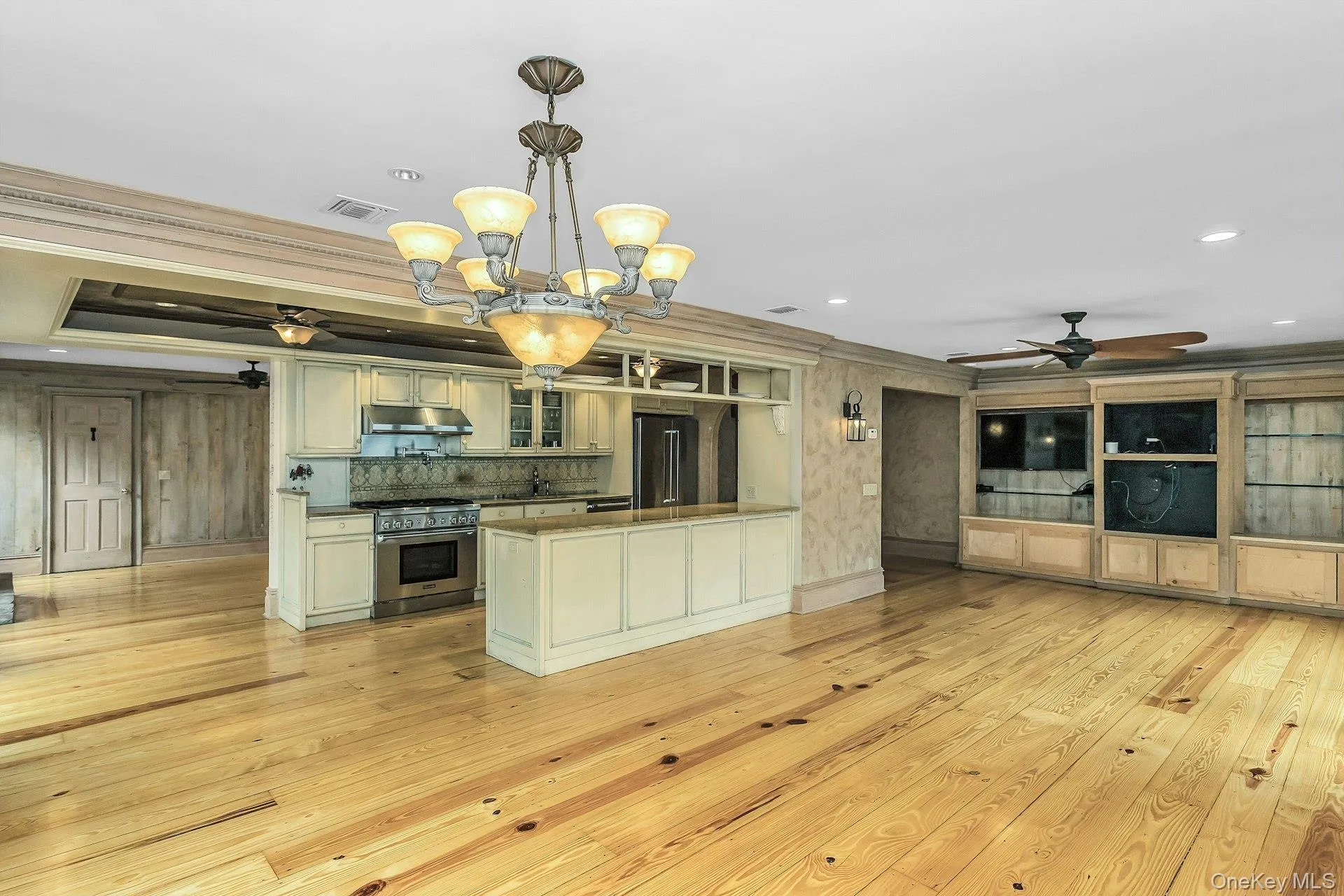 189 Lodge Avenue, Huntington, NY, 3 Bedrooms Bedrooms, 8 Rooms Rooms,2 BathroomsBathrooms,Residential,For Rent,Lodge,0,1039532 189 Lodge Avenue, Huntington, NY, 3 Bedrooms Bedrooms, 8 Rooms Rooms,2 BathroomsBathrooms,Residential,For Rent,Lodge,0,1039532