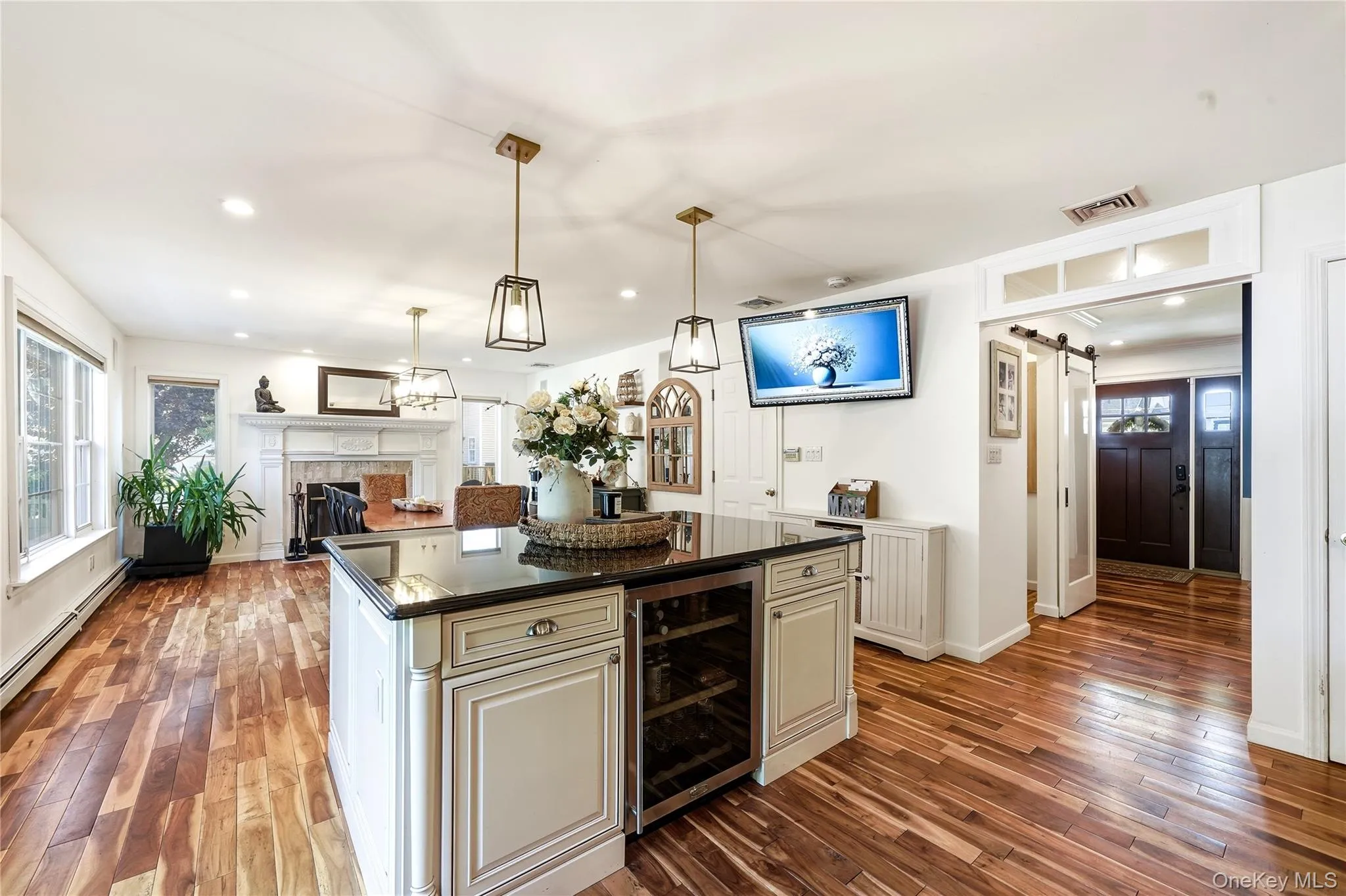1536 Winganhauppauge Road, Islip, NY, 4 Bedrooms Bedrooms, 9 Rooms Rooms,3 BathroomsBathrooms,Residential,For Rent,Winganhauppauge,0,1039534 1536 Winganhauppauge Road, Islip, NY, 4 Bedrooms Bedrooms, 9 Rooms Rooms,3 BathroomsBathrooms,Residential,For Rent,Winganhauppauge,0,1039534