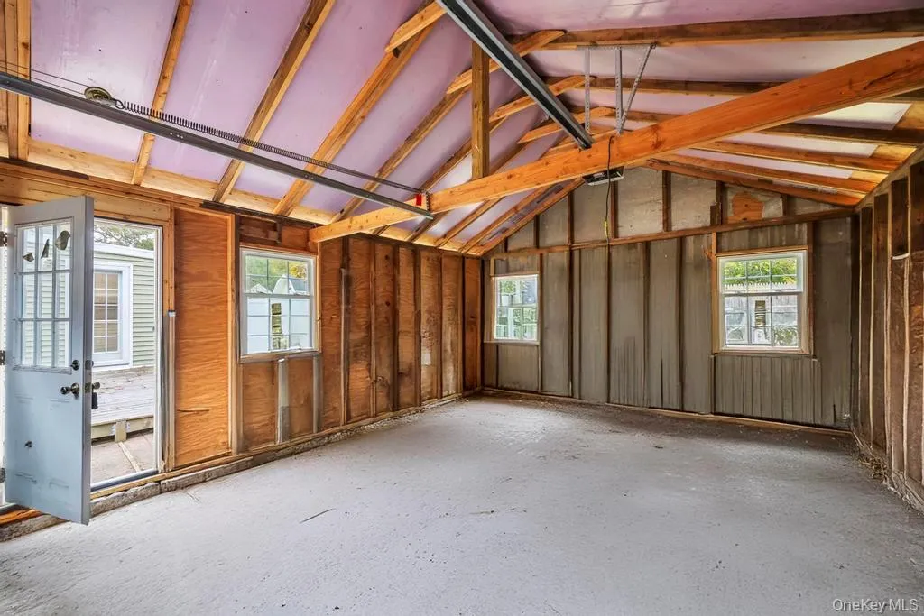 34 Ormond Avenue, Brookhaven, NY, 2 Bedrooms Bedrooms, 4 Rooms Rooms,1 BathroomBathrooms,Residential,For Rent,Ormond,0,1039541 34 Ormond Avenue, Brookhaven, NY, 2 Bedrooms Bedrooms, 4 Rooms Rooms,1 BathroomBathrooms,Residential,For Rent,Ormond,0,1039541