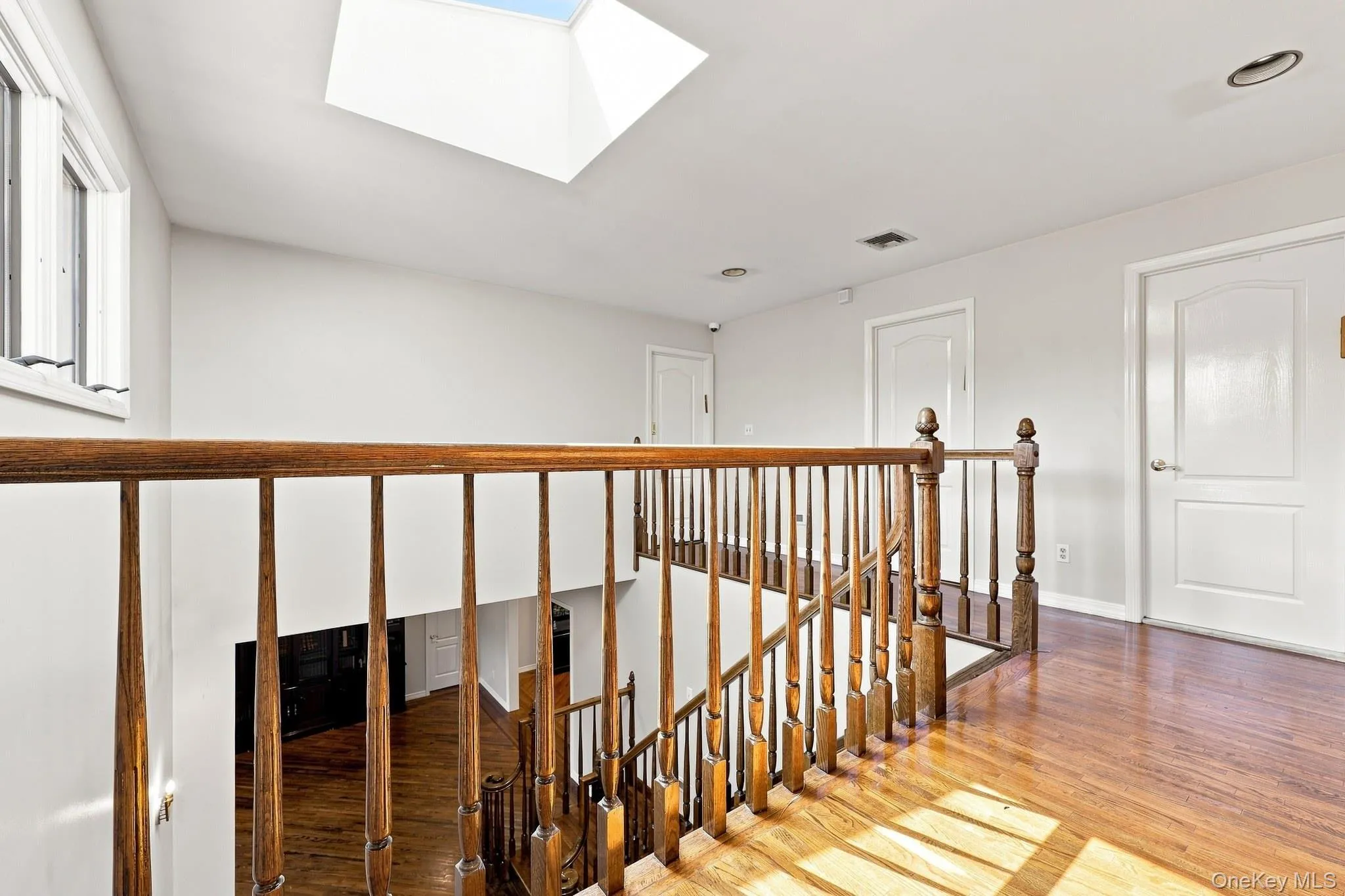 306 Grandview Avenue, Ramapo, NY, 8 Bedrooms Bedrooms, 15 Rooms Rooms,4 BathroomsBathrooms,Residential,For Rent,Grandview,0,1039542 306 Grandview Avenue, Ramapo, NY, 8 Bedrooms Bedrooms, 15 Rooms Rooms,4 BathroomsBathrooms,Residential,For Rent,Grandview,0,1039542