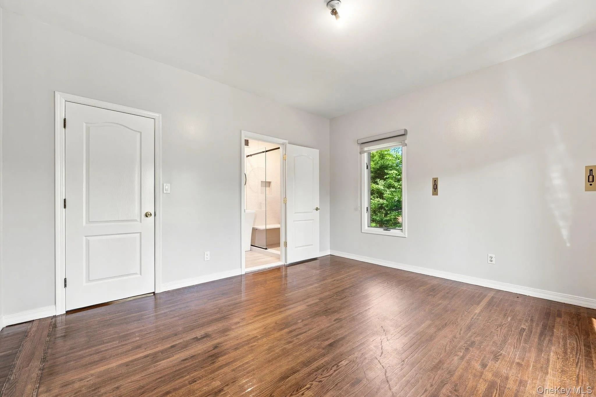 306 Grandview Avenue, Ramapo, NY, 8 Bedrooms Bedrooms, 15 Rooms Rooms,4 BathroomsBathrooms,Residential,For Rent,Grandview,0,1039542 306 Grandview Avenue, Ramapo, NY, 8 Bedrooms Bedrooms, 15 Rooms Rooms,4 BathroomsBathrooms,Residential,For Rent,Grandview,0,1039542