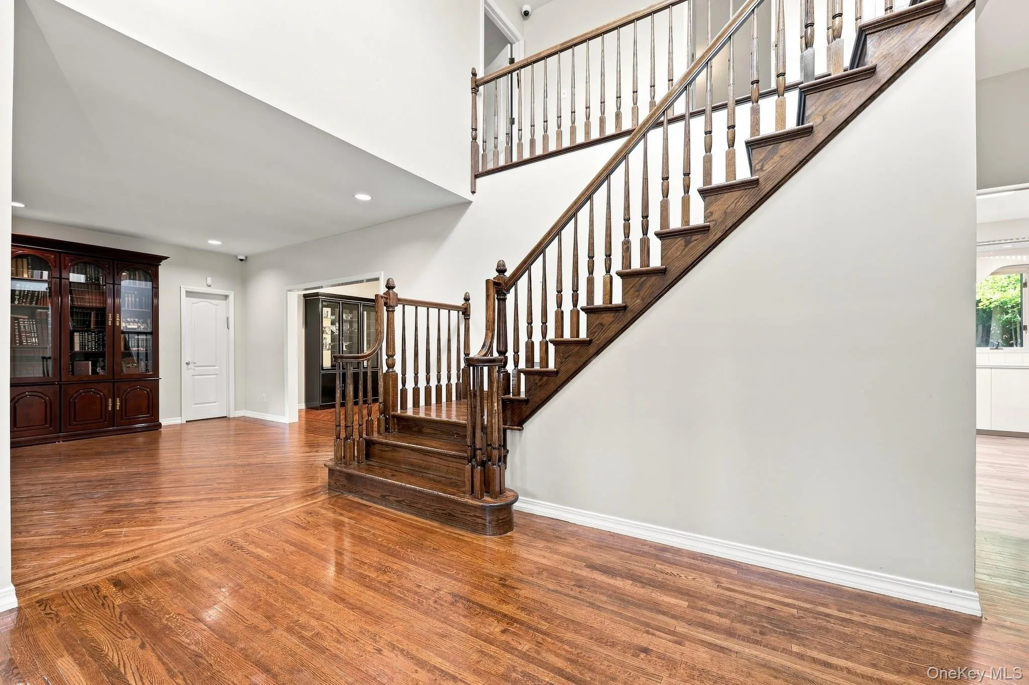 306 Grandview Avenue, Ramapo, NY, 8 Bedrooms Bedrooms, 15 Rooms Rooms,4 BathroomsBathrooms,Residential,For Rent,Grandview,0,1039542 306 Grandview Avenue, Ramapo, NY, 8 Bedrooms Bedrooms, 15 Rooms Rooms,4 BathroomsBathrooms,Residential,For Rent,Grandview,0,1039542
