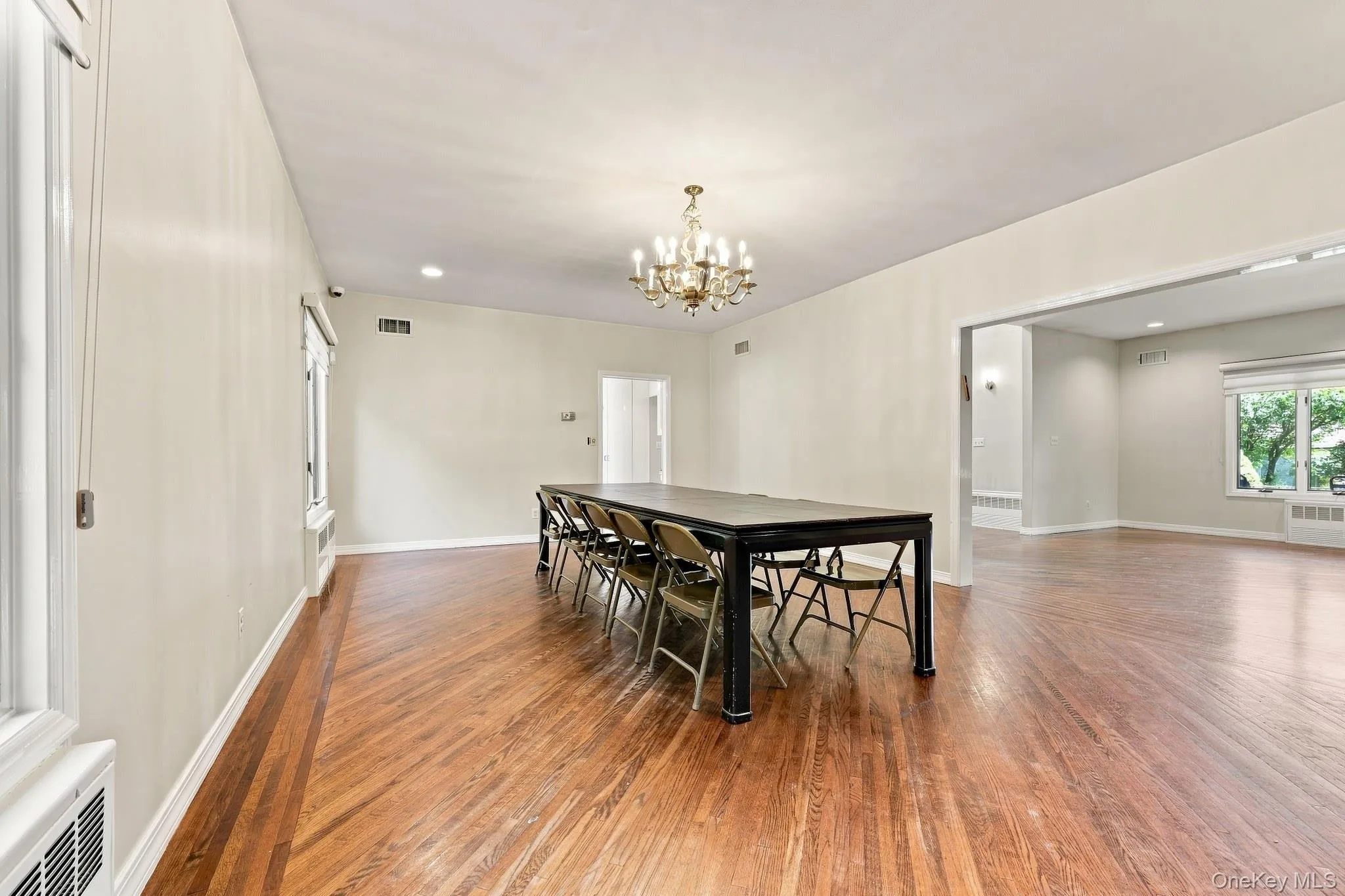 306 Grandview Avenue, Ramapo, NY, 8 Bedrooms Bedrooms, 15 Rooms Rooms,4 BathroomsBathrooms,Residential,For Rent,Grandview,0,1039542 306 Grandview Avenue, Ramapo, NY, 8 Bedrooms Bedrooms, 15 Rooms Rooms,4 BathroomsBathrooms,Residential,For Rent,Grandview,0,1039542