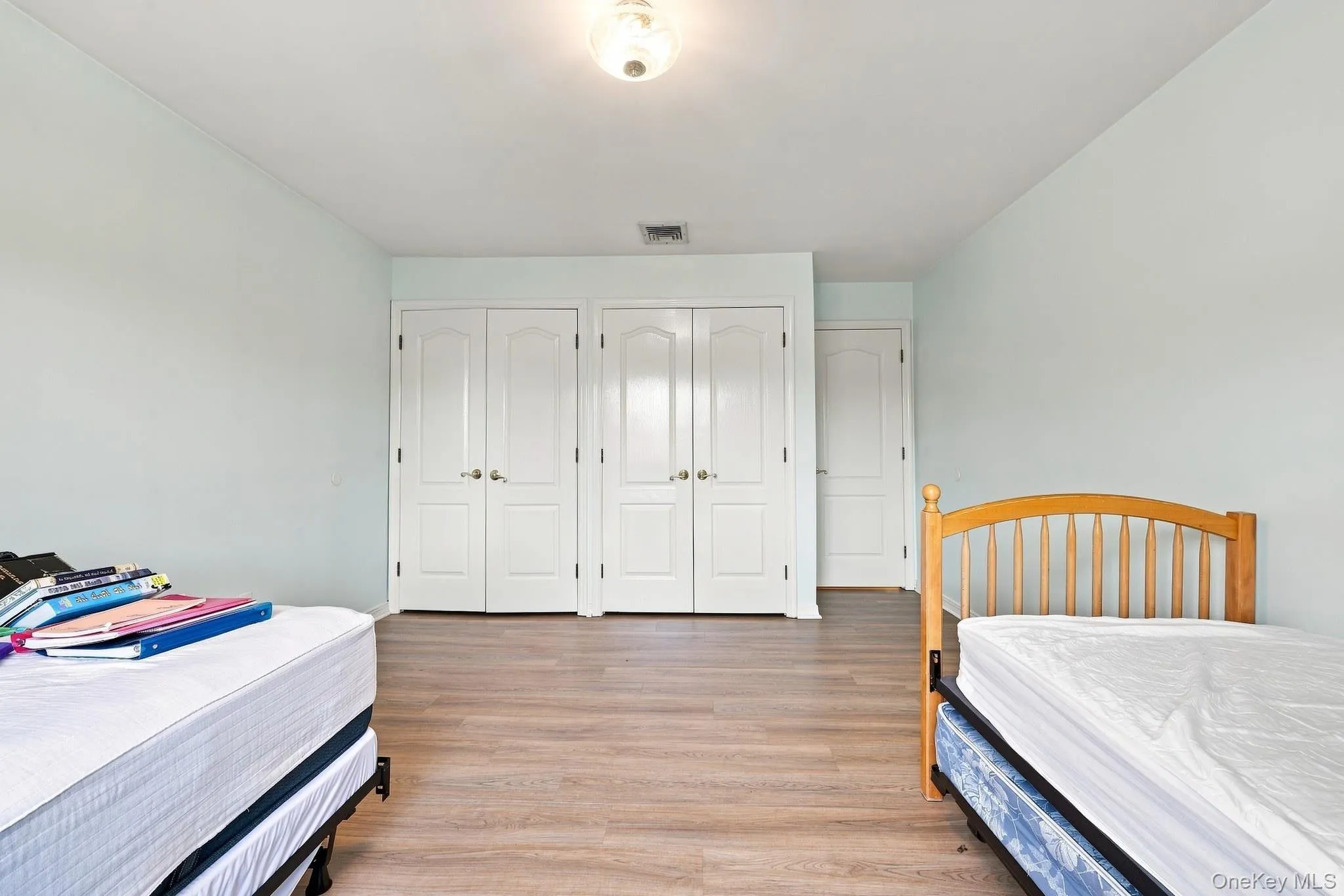 306 Grandview Avenue, Ramapo, NY, 8 Bedrooms Bedrooms, 15 Rooms Rooms,4 BathroomsBathrooms,Residential,For Rent,Grandview,0,1039542 306 Grandview Avenue, Ramapo, NY, 8 Bedrooms Bedrooms, 15 Rooms Rooms,4 BathroomsBathrooms,Residential,For Rent,Grandview,0,1039542