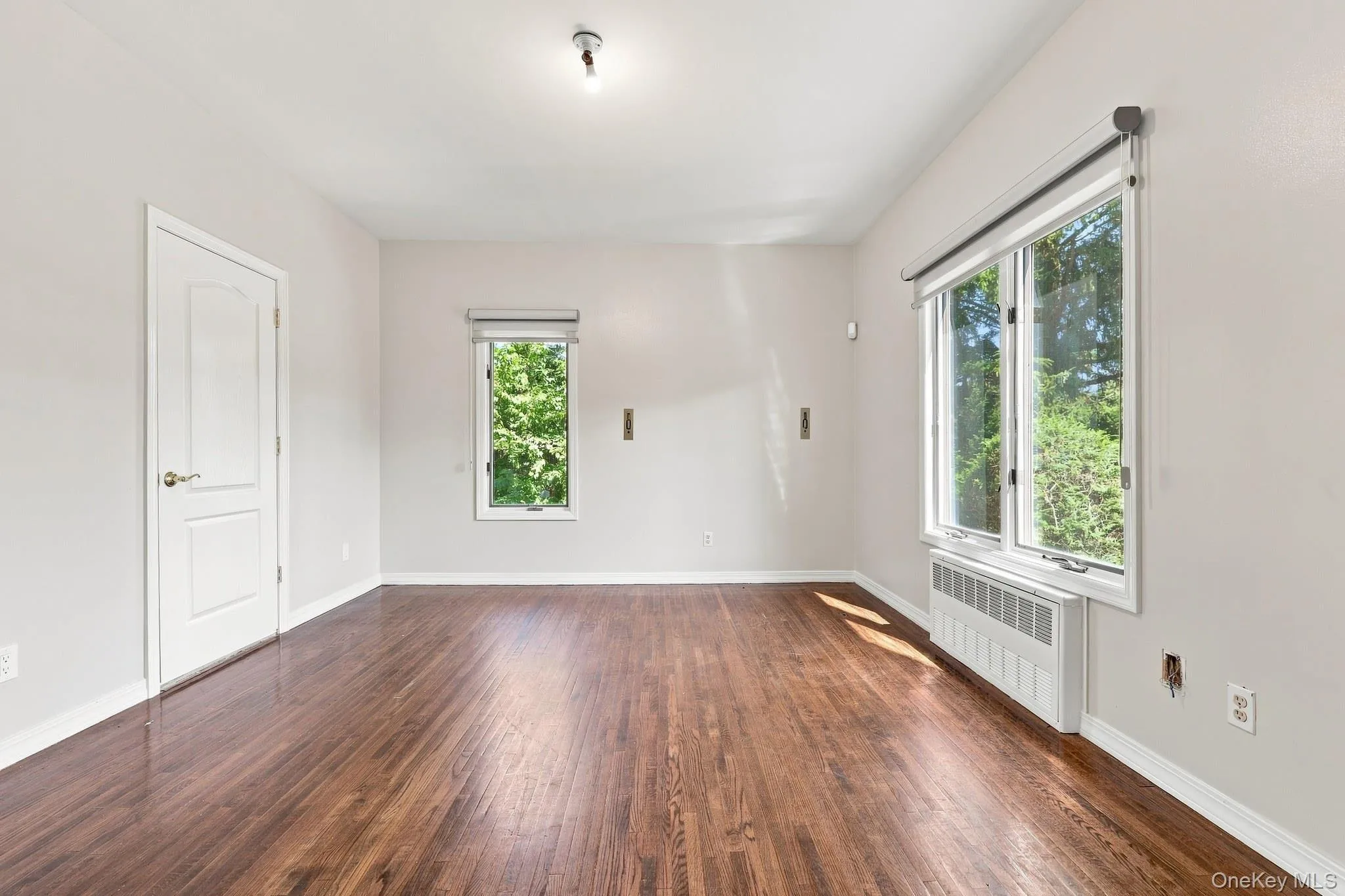306 Grandview Avenue, Ramapo, NY, 8 Bedrooms Bedrooms, 15 Rooms Rooms,4 BathroomsBathrooms,Residential,For Rent,Grandview,0,1039542 306 Grandview Avenue, Ramapo, NY, 8 Bedrooms Bedrooms, 15 Rooms Rooms,4 BathroomsBathrooms,Residential,For Rent,Grandview,0,1039542