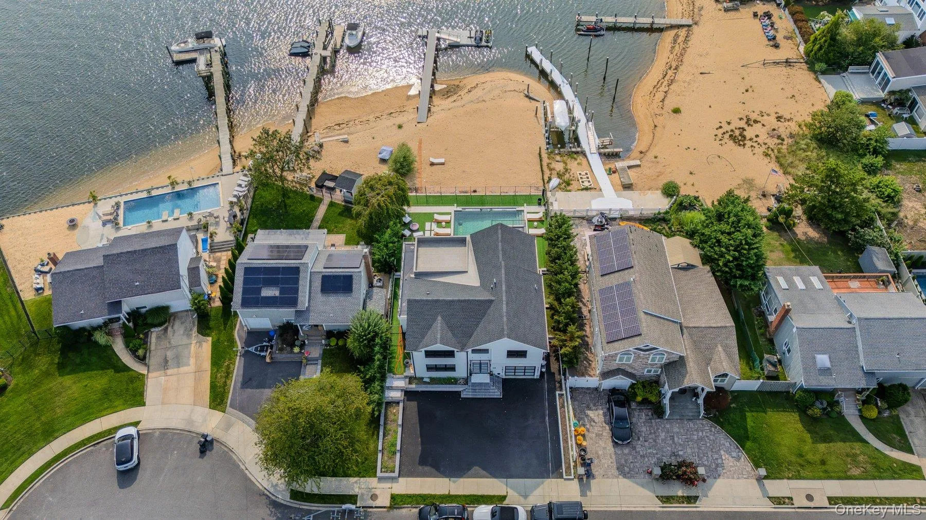 14 Jomarr Court, Oyster Bay, NY, 4 Bedrooms Bedrooms, 14 Rooms Rooms,4 BathroomsBathrooms,Residential,For Rent,Jomarr,0,1039548 14 Jomarr Court, Oyster Bay, NY, 4 Bedrooms Bedrooms, 14 Rooms Rooms,4 BathroomsBathrooms,Residential,For Rent,Jomarr,0,1039548
