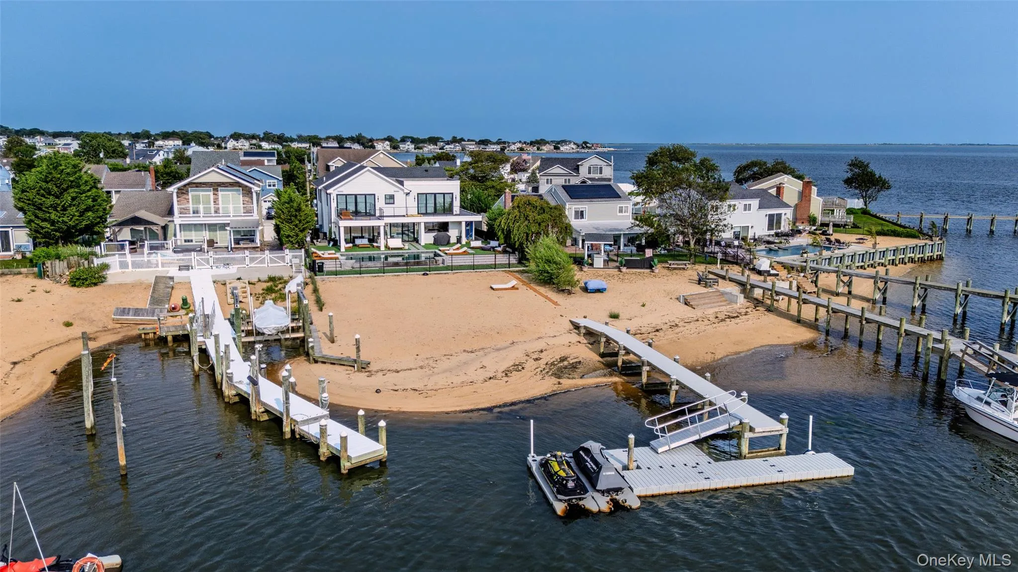 14 Jomarr Court, Oyster Bay, NY, 4 Bedrooms Bedrooms, 14 Rooms Rooms,4 BathroomsBathrooms,Residential,For Rent,Jomarr,0,1039548 14 Jomarr Court, Oyster Bay, NY, 4 Bedrooms Bedrooms, 14 Rooms Rooms,4 BathroomsBathrooms,Residential,For Rent,Jomarr,0,1039548