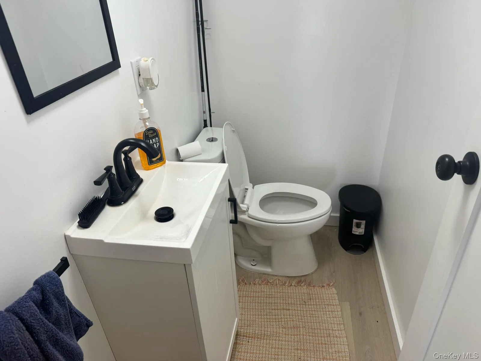 172 Ocean Avenue, Brookhaven, NY, 8 Bedrooms Bedrooms, 11 Rooms Rooms,3 BathroomsBathrooms,Residential,For Rent,Ocean,0,1039551 172 Ocean Avenue, Brookhaven, NY, 8 Bedrooms Bedrooms, 11 Rooms Rooms,3 BathroomsBathrooms,Residential,For Rent,Ocean,0,1039551