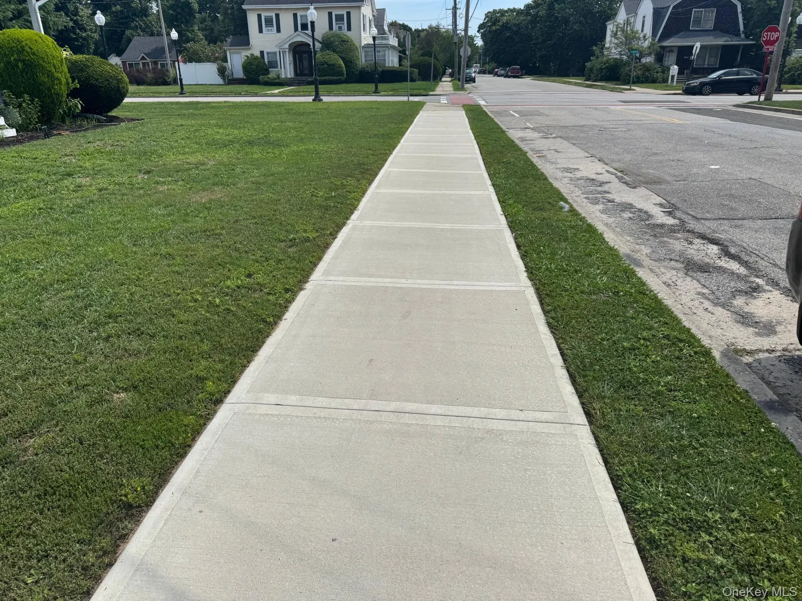 172 Ocean Avenue, Brookhaven, NY, 8 Bedrooms Bedrooms, 11 Rooms Rooms,3 BathroomsBathrooms,Residential,For Rent,Ocean,0,1039551 172 Ocean Avenue, Brookhaven, NY, 8 Bedrooms Bedrooms, 11 Rooms Rooms,3 BathroomsBathrooms,Residential,For Rent,Ocean,0,1039551