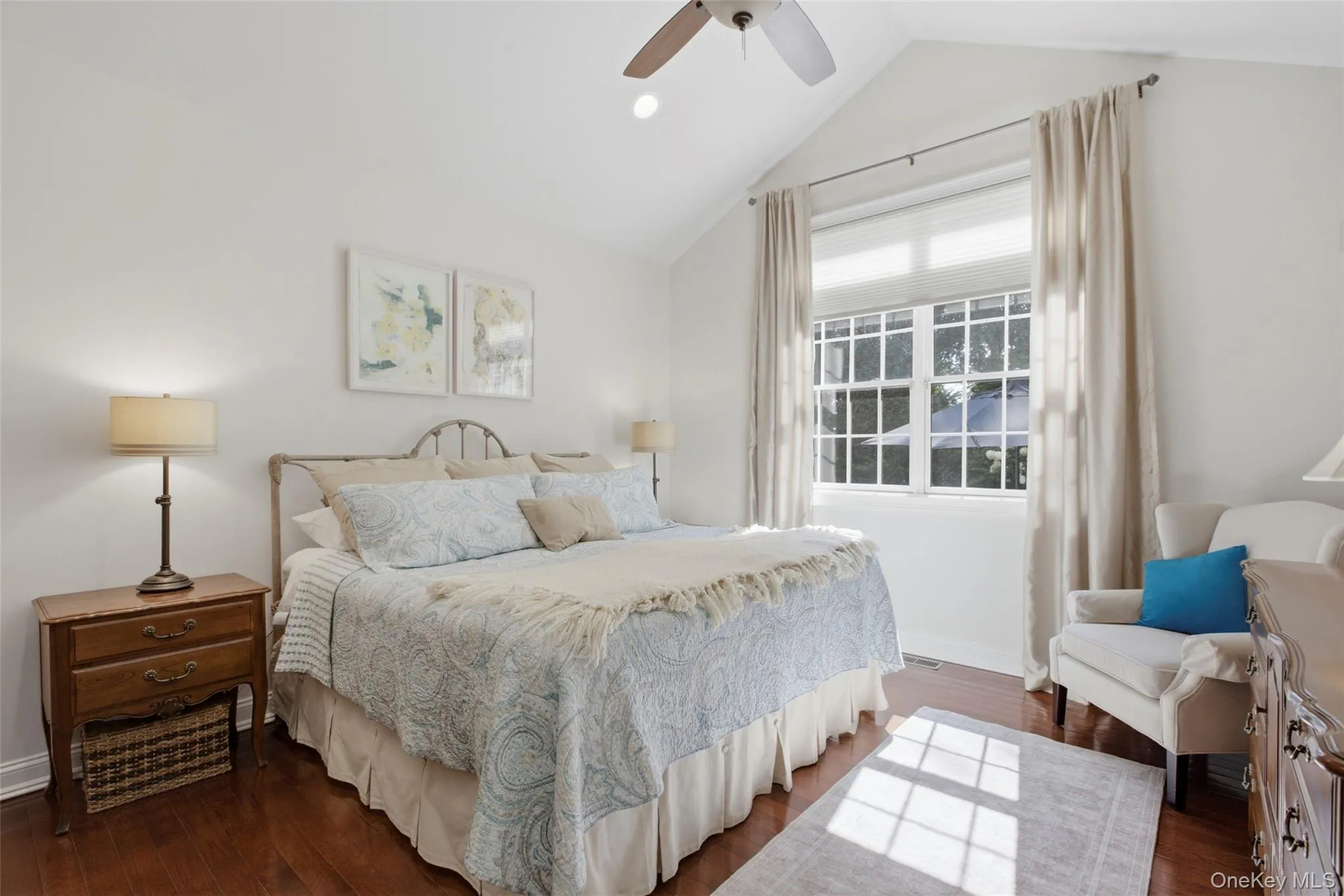 2 Emilys Way, Brookhaven, NY, 2 Bedrooms Bedrooms, 7 Rooms Rooms,2 BathroomsBathrooms,Residential,For Rent,Emilys,0,1039552 2 Emilys Way, Brookhaven, NY, 2 Bedrooms Bedrooms, 7 Rooms Rooms,2 BathroomsBathrooms,Residential,For Rent,Emilys,0,1039552