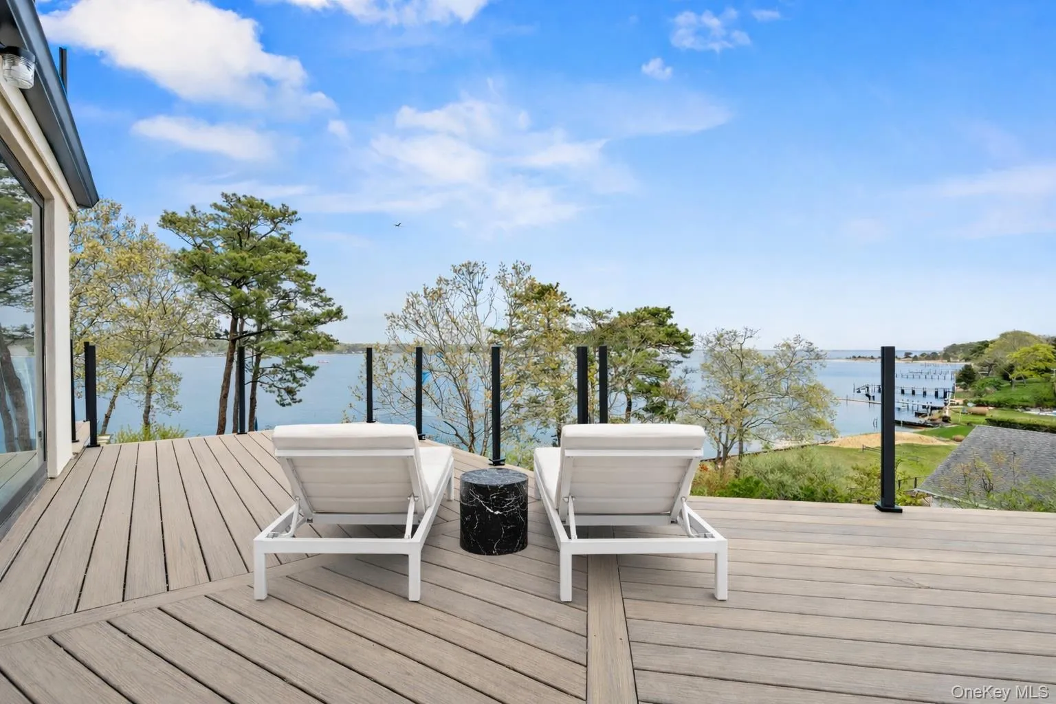 10 Bay View Drive, Southampton, NY, 5 Bedrooms Bedrooms, 13 Rooms Rooms,4 BathroomsBathrooms,Residential,For Rent,Bay View,0,1039554 10 Bay View Drive, Southampton, NY, 5 Bedrooms Bedrooms, 13 Rooms Rooms,4 BathroomsBathrooms,Residential,For Rent,Bay View,0,1039554