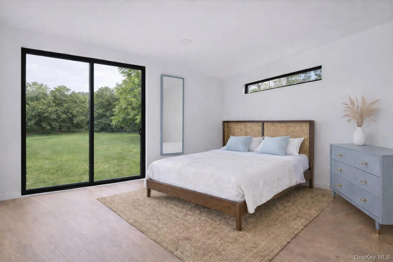 10 Bay View Drive, Southampton, NY, 5 Bedrooms Bedrooms, 13 Rooms Rooms,4 BathroomsBathrooms,Residential,For Rent,Bay View,0,1039554 10 Bay View Drive, Southampton, NY, 5 Bedrooms Bedrooms, 13 Rooms Rooms,4 BathroomsBathrooms,Residential,For Rent,Bay View,0,1039554
