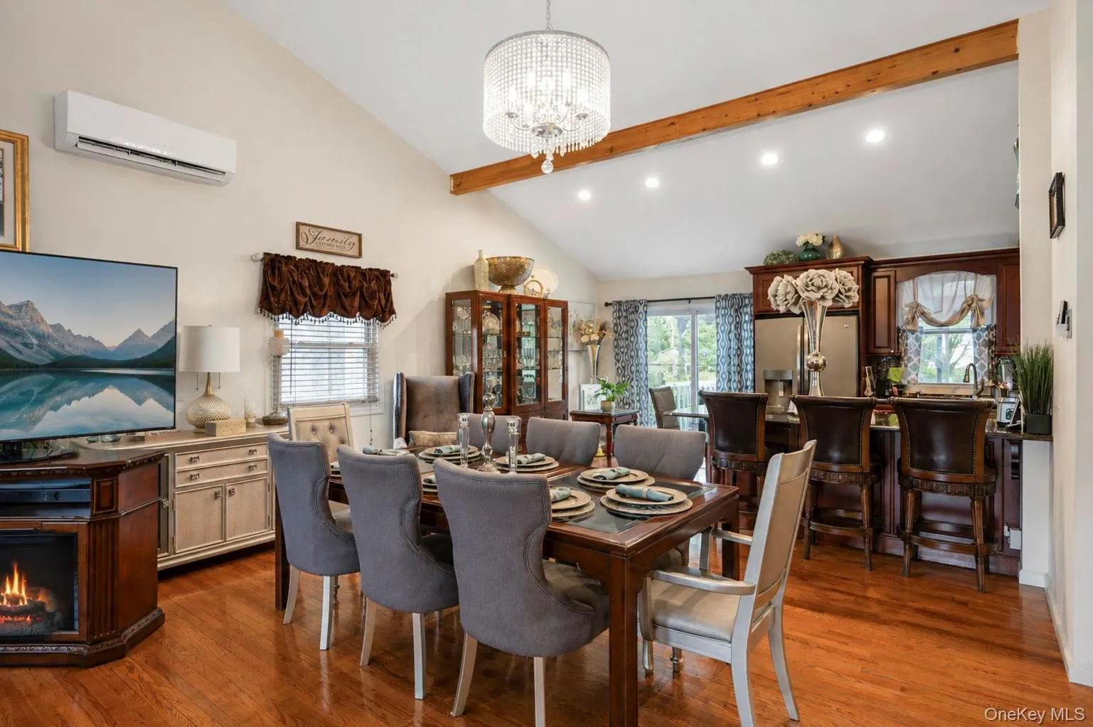 3 Humming Lane, Brookhaven, NY, 4 Bedrooms Bedrooms, 8 Rooms Rooms,3 BathroomsBathrooms,Residential,For Rent,Humming,0,1039557 3 Humming Lane, Brookhaven, NY, 4 Bedrooms Bedrooms, 8 Rooms Rooms,3 BathroomsBathrooms,Residential,For Rent,Humming,0,1039557