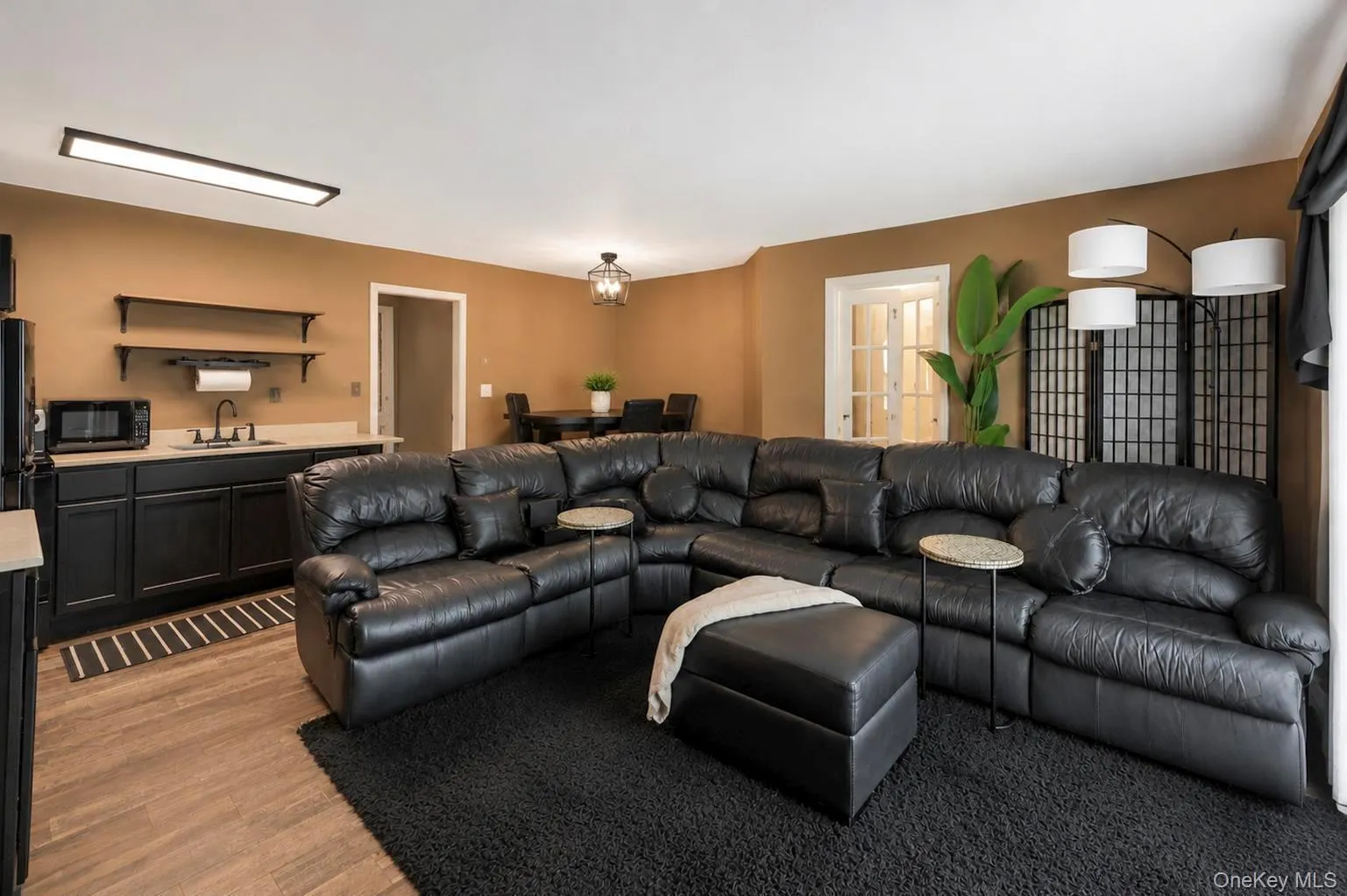 3 Humming Lane, Brookhaven, NY, 4 Bedrooms Bedrooms, 8 Rooms Rooms,3 BathroomsBathrooms,Residential,For Rent,Humming,0,1039557 3 Humming Lane, Brookhaven, NY, 4 Bedrooms Bedrooms, 8 Rooms Rooms,3 BathroomsBathrooms,Residential,For Rent,Humming,0,1039557