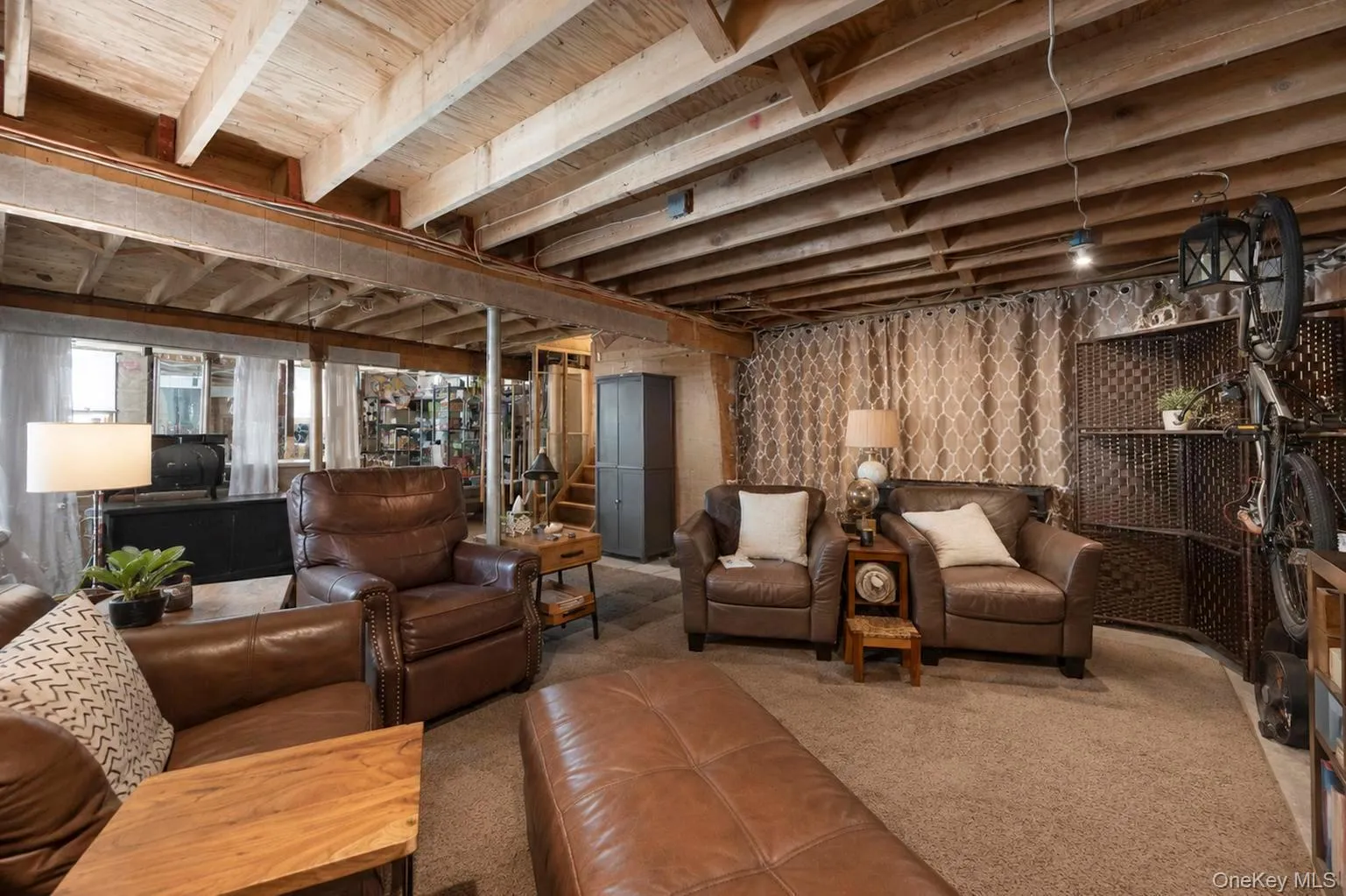 3 Humming Lane, Brookhaven, NY, 4 Bedrooms Bedrooms, 8 Rooms Rooms,3 BathroomsBathrooms,Residential,For Rent,Humming,0,1039557 3 Humming Lane, Brookhaven, NY, 4 Bedrooms Bedrooms, 8 Rooms Rooms,3 BathroomsBathrooms,Residential,For Rent,Humming,0,1039557