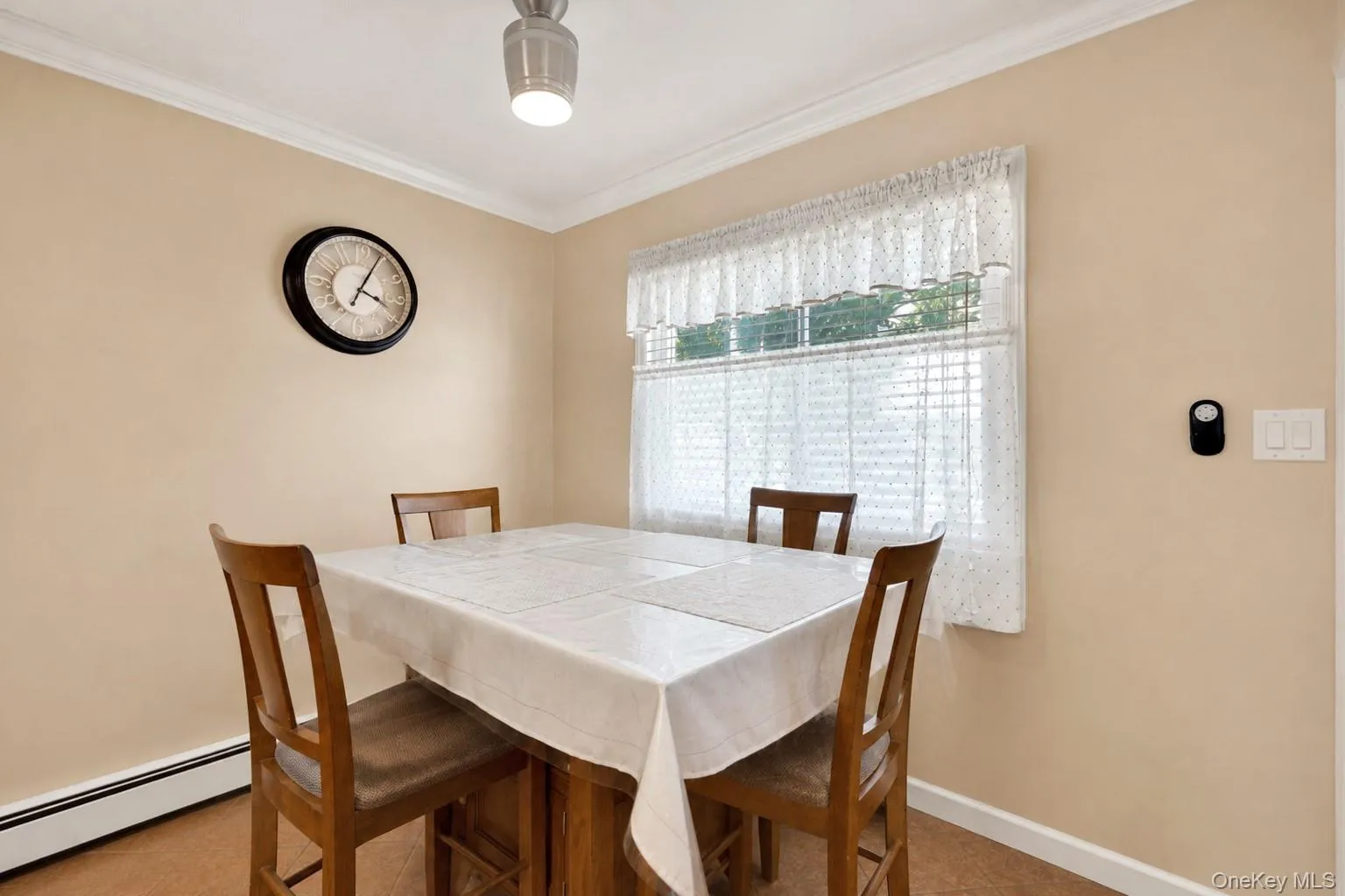 164 Bark Avenue, Islip, NY, 3 Bedrooms Bedrooms, 9 Rooms Rooms,1 BathroomBathrooms,Residential,For Rent,Bark,0,1039558 164 Bark Avenue, Islip, NY, 3 Bedrooms Bedrooms, 9 Rooms Rooms,1 BathroomBathrooms,Residential,For Rent,Bark,0,1039558