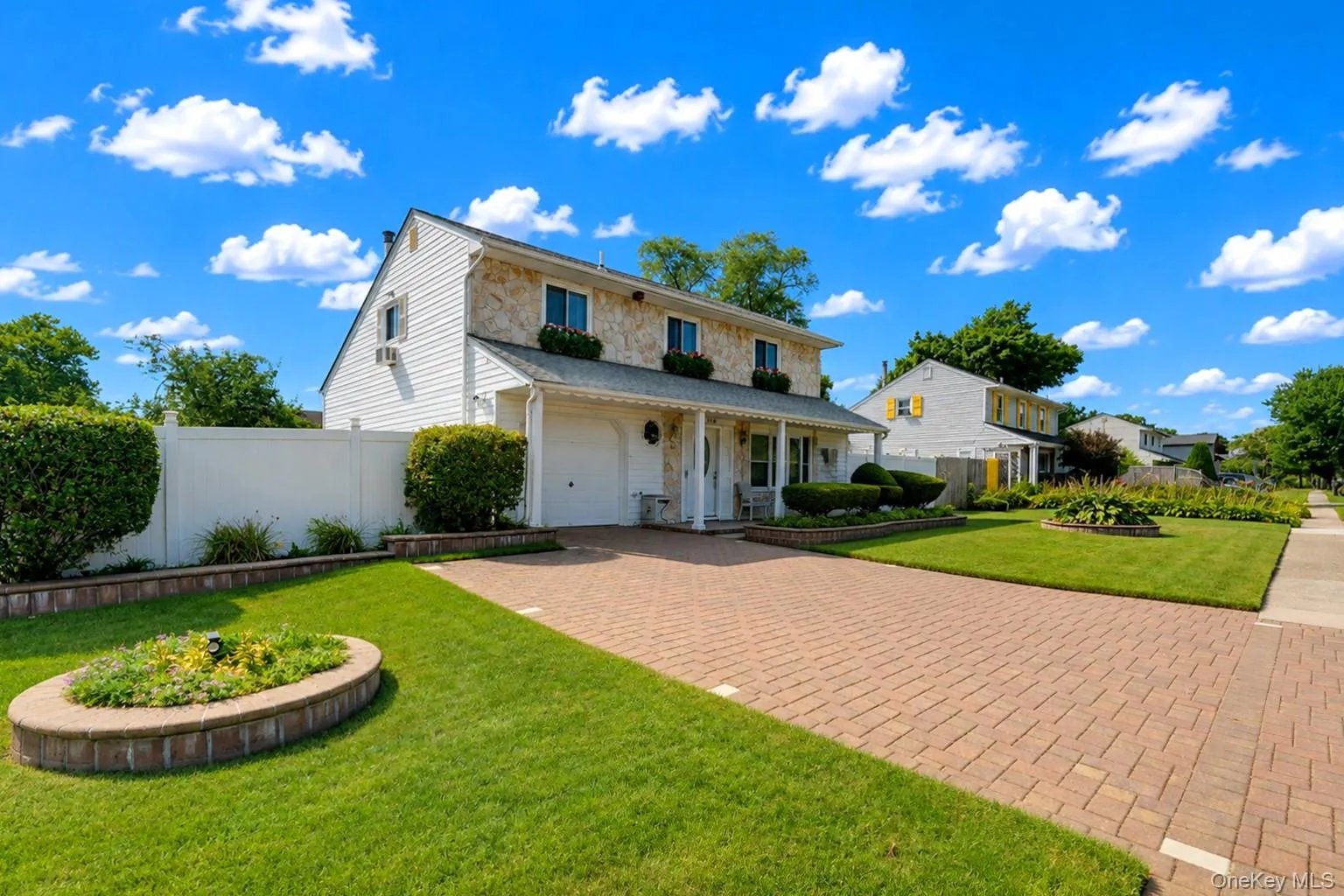 164 Bark Avenue, Islip, NY, 3 Bedrooms Bedrooms, 9 Rooms Rooms,1 BathroomBathrooms,Residential,For Rent,Bark,0,1039558 164 Bark Avenue, Islip, NY, 3 Bedrooms Bedrooms, 9 Rooms Rooms,1 BathroomBathrooms,Residential,For Rent,Bark,0,1039558