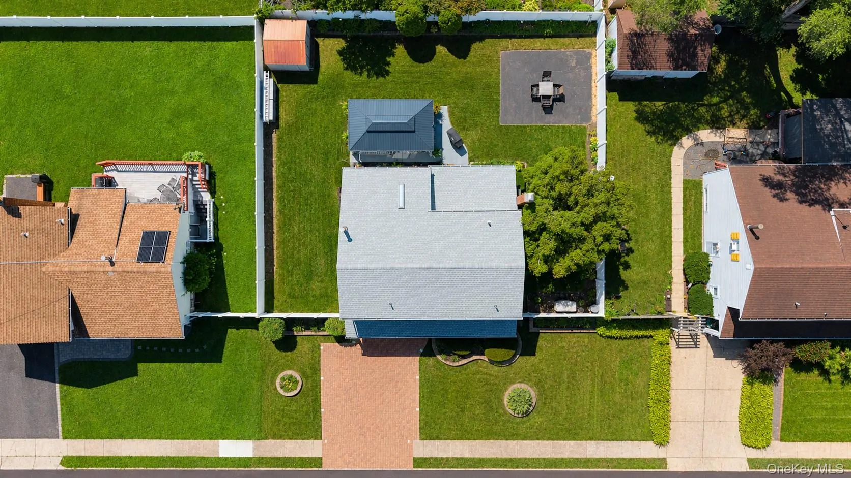164 Bark Avenue, Islip, NY, 3 Bedrooms Bedrooms, 9 Rooms Rooms,1 BathroomBathrooms,Residential,For Rent,Bark,0,1039558 164 Bark Avenue, Islip, NY, 3 Bedrooms Bedrooms, 9 Rooms Rooms,1 BathroomBathrooms,Residential,For Rent,Bark,0,1039558