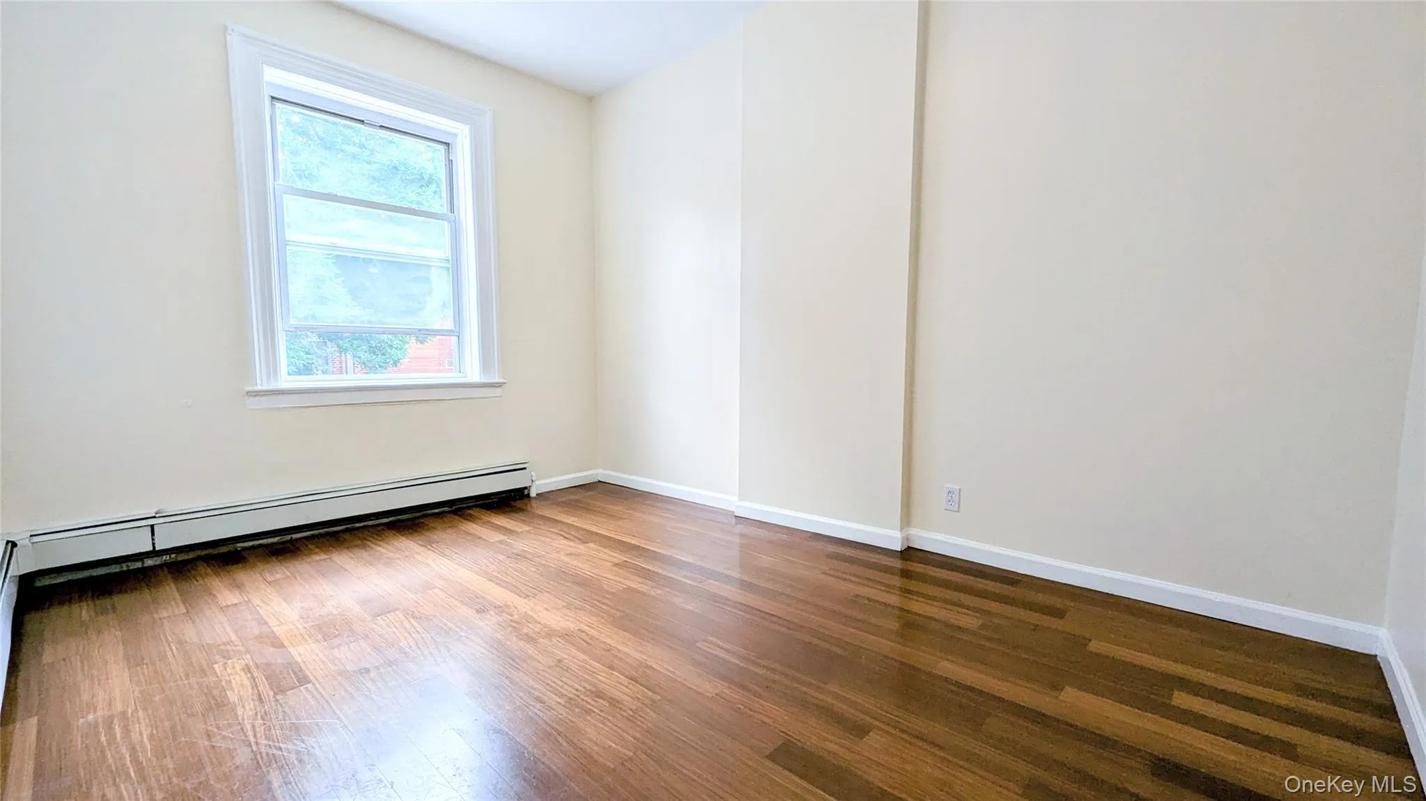 1215 31st Drive, New York, NY, 2 Bedrooms Bedrooms, 4 Rooms Rooms,1 BathroomBathrooms,Residential Lease,For Rent,31st,0,1039559 1215 31st Drive, New York, NY, 2 Bedrooms Bedrooms, 4 Rooms Rooms,1 BathroomBathrooms,Residential Lease,For Rent,31st,0,1039559