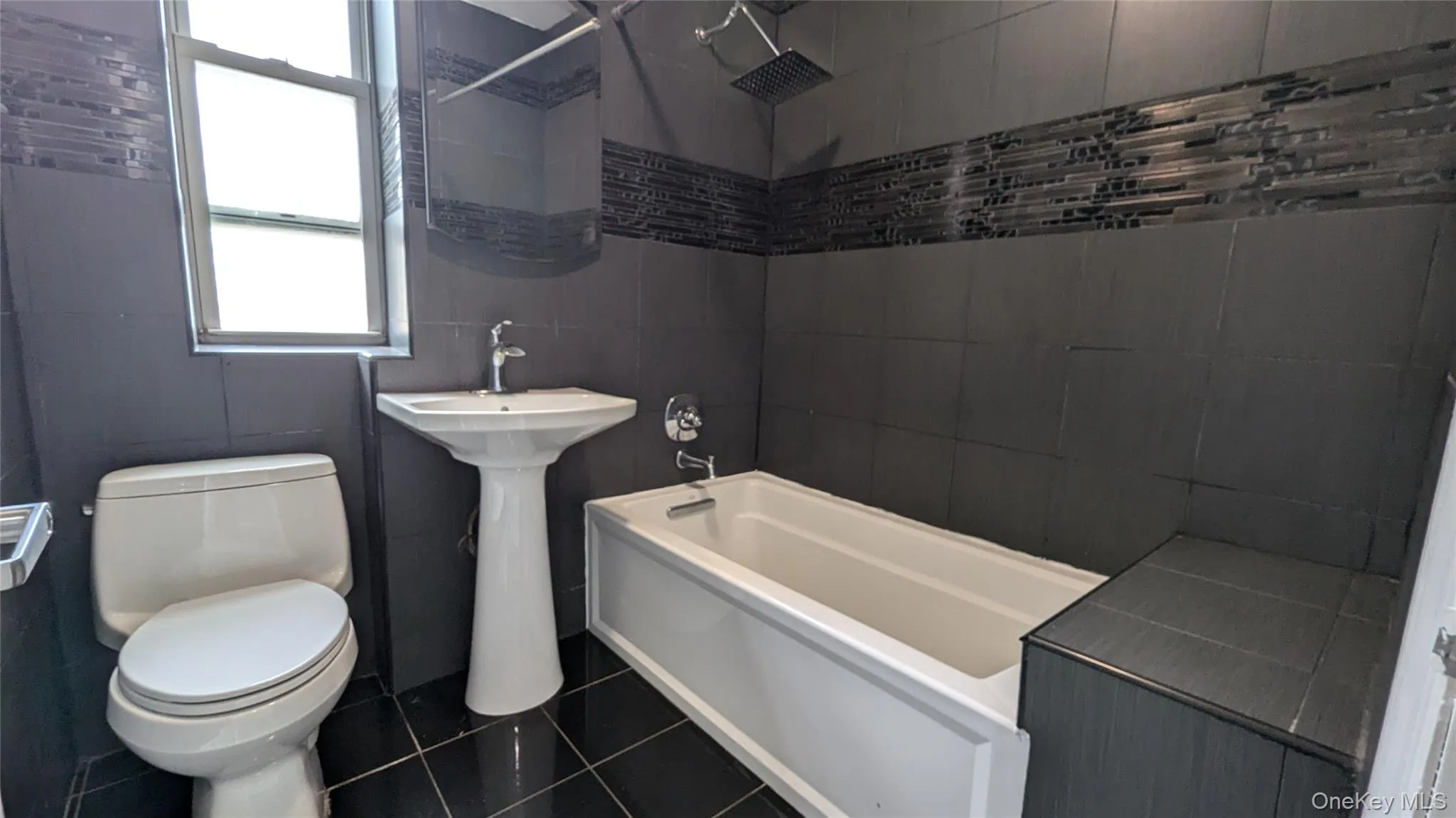 1215 31st Drive, New York, NY, 2 Bedrooms Bedrooms, 4 Rooms Rooms,1 BathroomBathrooms,Residential Lease,For Rent,31st,0,1039559 1215 31st Drive, New York, NY, 2 Bedrooms Bedrooms, 4 Rooms Rooms,1 BathroomBathrooms,Residential Lease,For Rent,31st,0,1039559