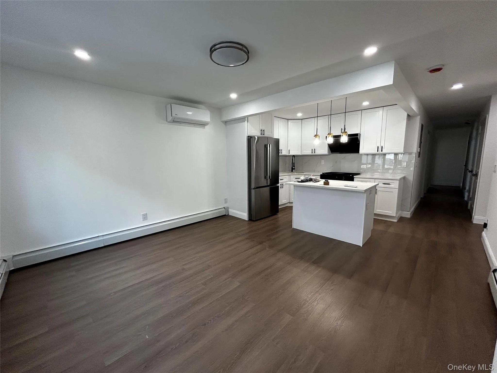 6446 217th Street, New York, NY, 3 Bedrooms Bedrooms, 9 Rooms Rooms,2 BathroomsBathrooms,Residential Lease,For Rent,217th,0,1039560 6446 217th Street, New York, NY, 3 Bedrooms Bedrooms, 9 Rooms Rooms,2 BathroomsBathrooms,Residential Lease,For Rent,217th,0,1039560