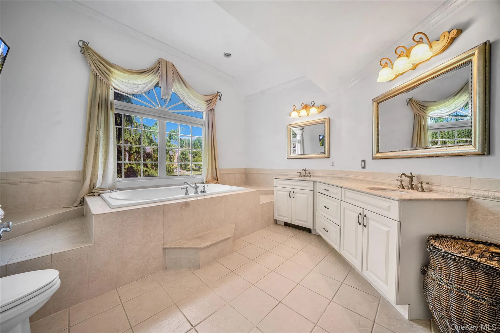 12 Stone Meadow Lane, Ramapo, NY, 5 Bedrooms Bedrooms, 10 Rooms Rooms,4 BathroomsBathrooms,Residential,For Rent,Stone Meadow,0,1039561 12 Stone Meadow Lane, Ramapo, NY, 5 Bedrooms Bedrooms, 10 Rooms Rooms,4 BathroomsBathrooms,Residential,For Rent,Stone Meadow,0,1039561
