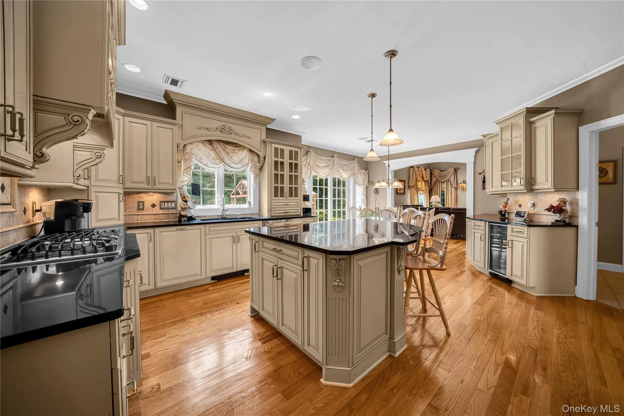 12 Stone Meadow Lane, Ramapo, NY, 5 Bedrooms Bedrooms, 10 Rooms Rooms,4 BathroomsBathrooms,Residential,For Rent,Stone Meadow,0,1039561 12 Stone Meadow Lane, Ramapo, NY, 5 Bedrooms Bedrooms, 10 Rooms Rooms,4 BathroomsBathrooms,Residential,For Rent,Stone Meadow,0,1039561
