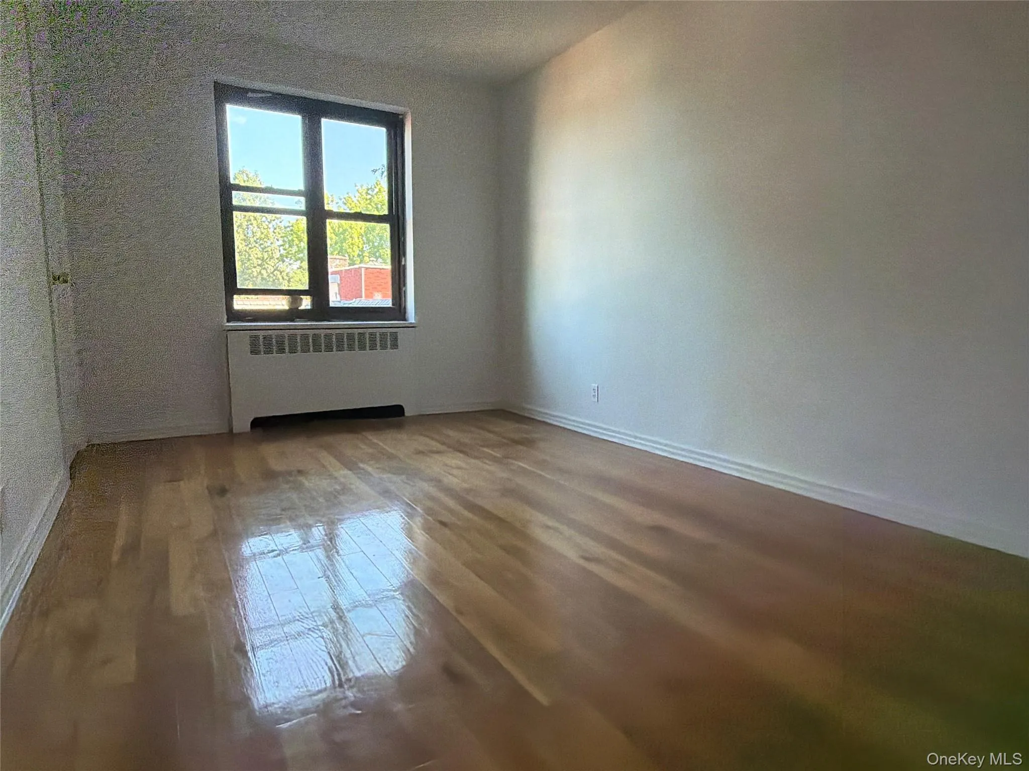 21 Schenck Avenue, North Hempstead, NY, 2 Bedrooms Bedrooms, 5 Rooms Rooms,1 BathroomBathrooms,Residential Lease,For Rent,Schenck,0,1039562 21 Schenck Avenue, North Hempstead, NY, 2 Bedrooms Bedrooms, 5 Rooms Rooms,1 BathroomBathrooms,Residential Lease,For Rent,Schenck,0,1039562