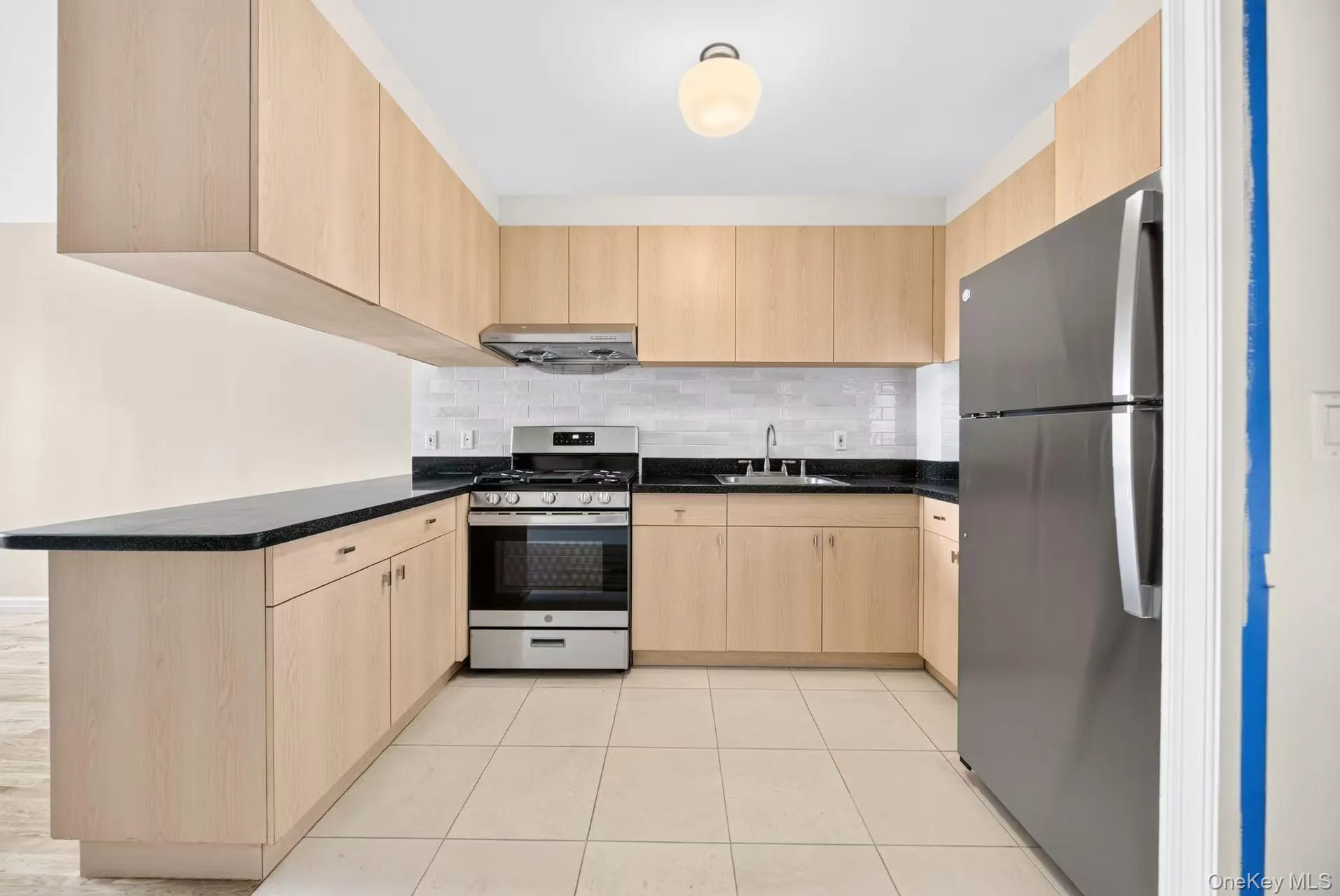 146-14 35th Avenue, New York, NY, 2 Bedrooms Bedrooms, 5 Rooms Rooms,2 BathroomsBathrooms,Residential,For Rent,35th,0,1039564 146-14 35th Avenue, New York, NY, 2 Bedrooms Bedrooms, 5 Rooms Rooms,2 BathroomsBathrooms,Residential,For Rent,35th,0,1039564