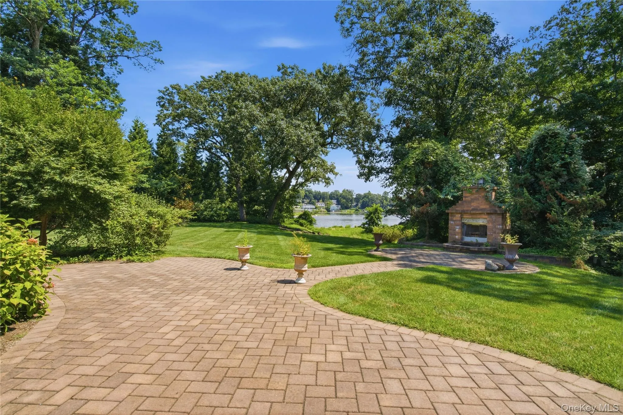 6 Lighthouse Point, Huntington, NY, 5 Bedrooms Bedrooms, 9 Rooms Rooms,3 BathroomsBathrooms,Residential,For Rent,Lighthouse,0,1039565 6 Lighthouse Point, Huntington, NY, 5 Bedrooms Bedrooms, 9 Rooms Rooms,3 BathroomsBathrooms,Residential,For Rent,Lighthouse,0,1039565