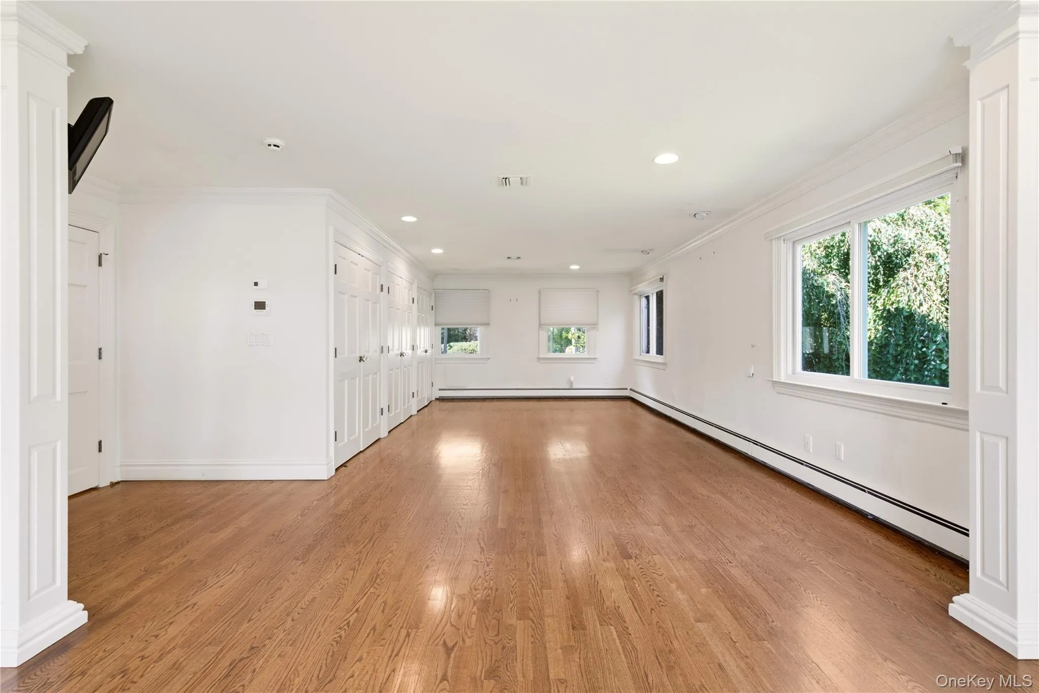 6 Lighthouse Point, Huntington, NY, 5 Bedrooms Bedrooms, 9 Rooms Rooms,3 BathroomsBathrooms,Residential,For Rent,Lighthouse,0,1039565 6 Lighthouse Point, Huntington, NY, 5 Bedrooms Bedrooms, 9 Rooms Rooms,3 BathroomsBathrooms,Residential,For Rent,Lighthouse,0,1039565