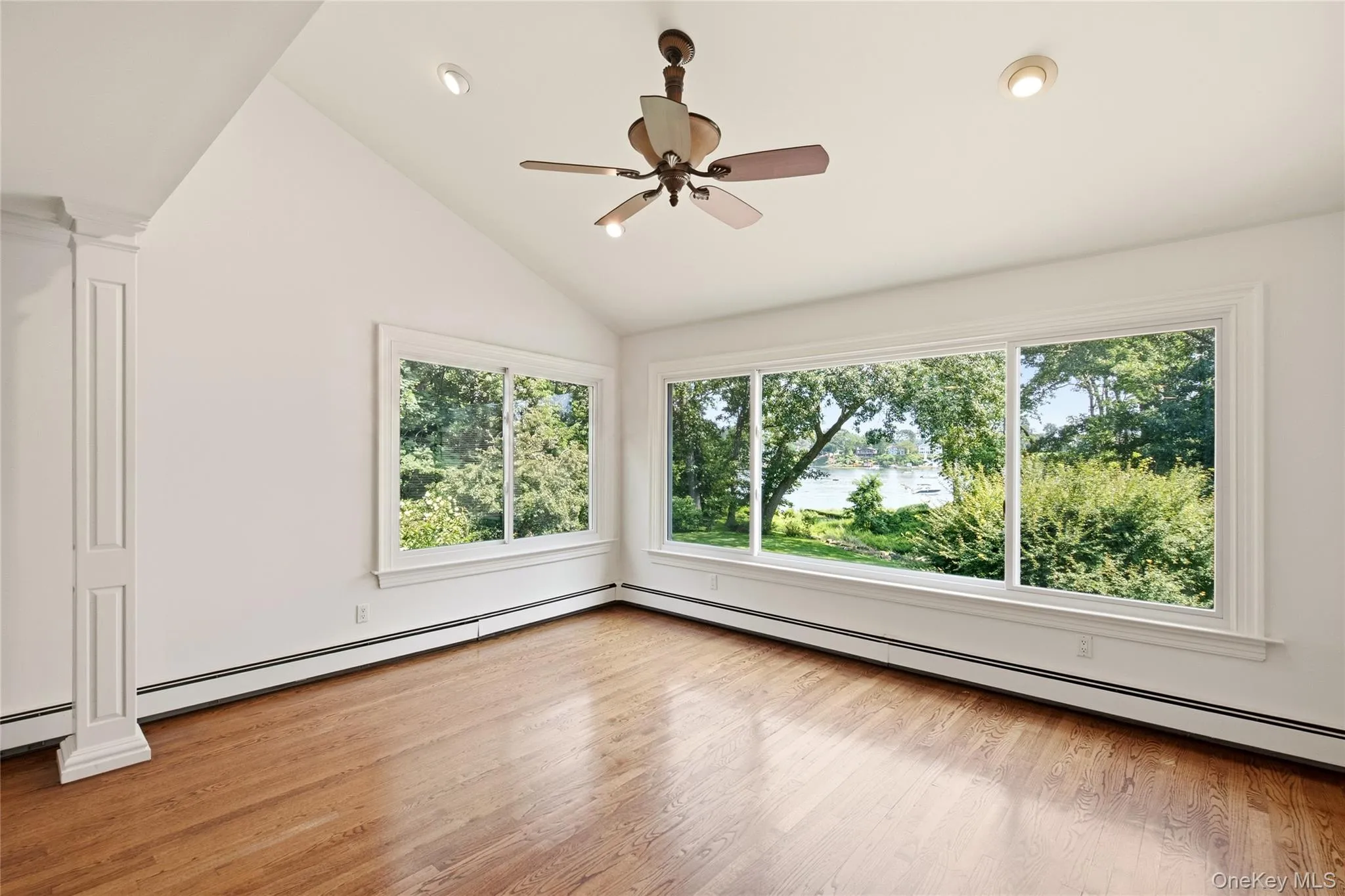 6 Lighthouse Point, Huntington, NY, 5 Bedrooms Bedrooms, 9 Rooms Rooms,3 BathroomsBathrooms,Residential,For Rent,Lighthouse,0,1039565 6 Lighthouse Point, Huntington, NY, 5 Bedrooms Bedrooms, 9 Rooms Rooms,3 BathroomsBathrooms,Residential,For Rent,Lighthouse,0,1039565