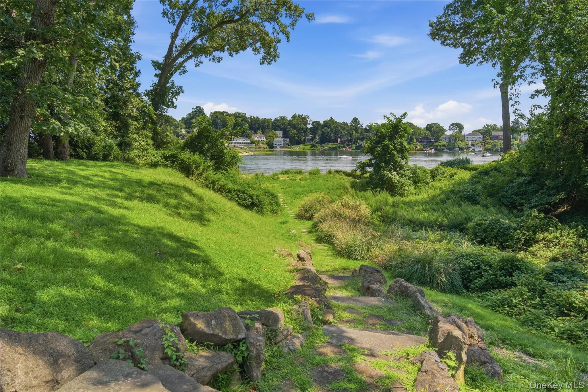 6 Lighthouse Point, Huntington, NY, 5 Bedrooms Bedrooms, 9 Rooms Rooms,3 BathroomsBathrooms,Residential,For Rent,Lighthouse,0,1039565 6 Lighthouse Point, Huntington, NY, 5 Bedrooms Bedrooms, 9 Rooms Rooms,3 BathroomsBathrooms,Residential,For Rent,Lighthouse,0,1039565