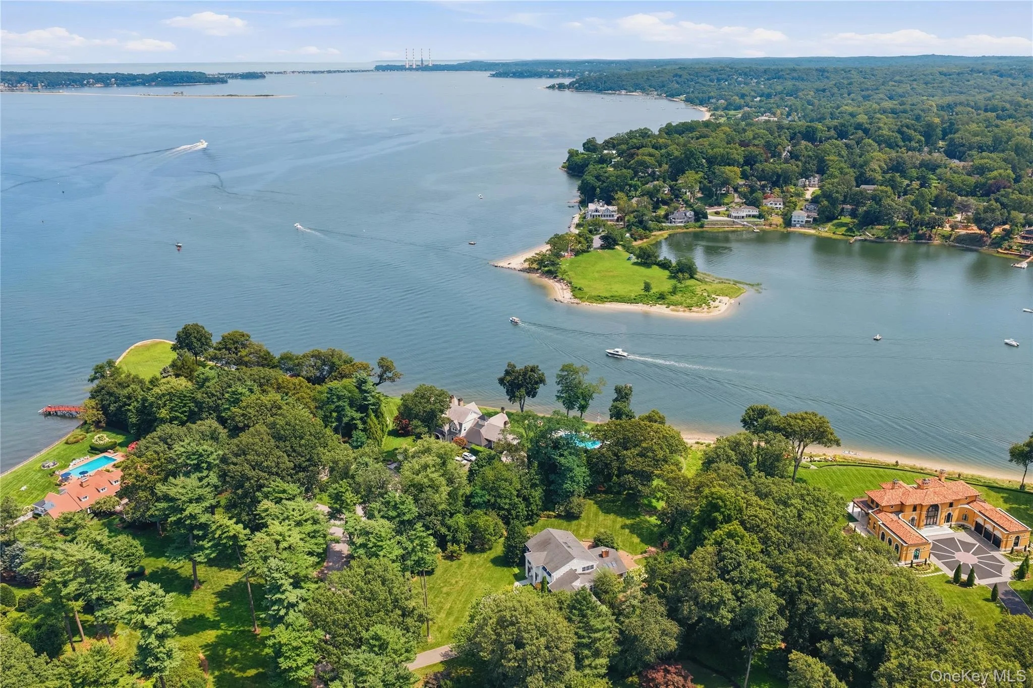 6 Lighthouse Point, Huntington, NY, 5 Bedrooms Bedrooms, 9 Rooms Rooms,3 BathroomsBathrooms,Residential,For Rent,Lighthouse,0,1039565 6 Lighthouse Point, Huntington, NY, 5 Bedrooms Bedrooms, 9 Rooms Rooms,3 BathroomsBathrooms,Residential,For Rent,Lighthouse,0,1039565