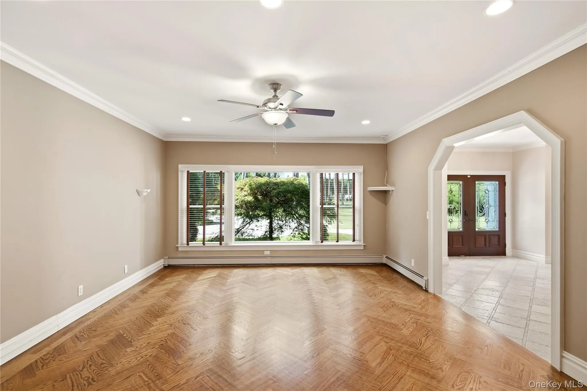 6 Lighthouse Point, Huntington, NY, 5 Bedrooms Bedrooms, 9 Rooms Rooms,3 BathroomsBathrooms,Residential,For Rent,Lighthouse,0,1039565 6 Lighthouse Point, Huntington, NY, 5 Bedrooms Bedrooms, 9 Rooms Rooms,3 BathroomsBathrooms,Residential,For Rent,Lighthouse,0,1039565