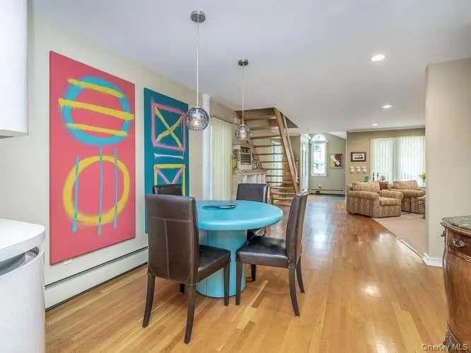 3 Woodland Avenue, Oyster Bay, NY, 3 Bedrooms Bedrooms, 6 Rooms Rooms,2 BathroomsBathrooms,Residential,For Rent,Woodland,0,1039571 3 Woodland Avenue, Oyster Bay, NY, 3 Bedrooms Bedrooms, 6 Rooms Rooms,2 BathroomsBathrooms,Residential,For Rent,Woodland,0,1039571