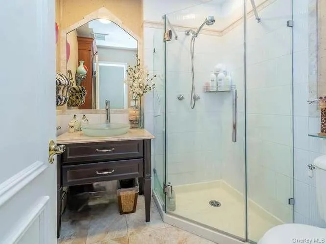 3 Woodland Avenue, Oyster Bay, NY, 3 Bedrooms Bedrooms, 6 Rooms Rooms,2 BathroomsBathrooms,Residential,For Rent,Woodland,0,1039571 3 Woodland Avenue, Oyster Bay, NY, 3 Bedrooms Bedrooms, 6 Rooms Rooms,2 BathroomsBathrooms,Residential,For Rent,Woodland,0,1039571