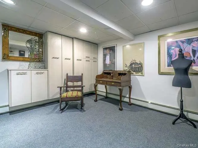 3 Woodland Avenue, Oyster Bay, NY, 3 Bedrooms Bedrooms, 6 Rooms Rooms,2 BathroomsBathrooms,Residential,For Rent,Woodland,0,1039571 3 Woodland Avenue, Oyster Bay, NY, 3 Bedrooms Bedrooms, 6 Rooms Rooms,2 BathroomsBathrooms,Residential,For Rent,Woodland,0,1039571