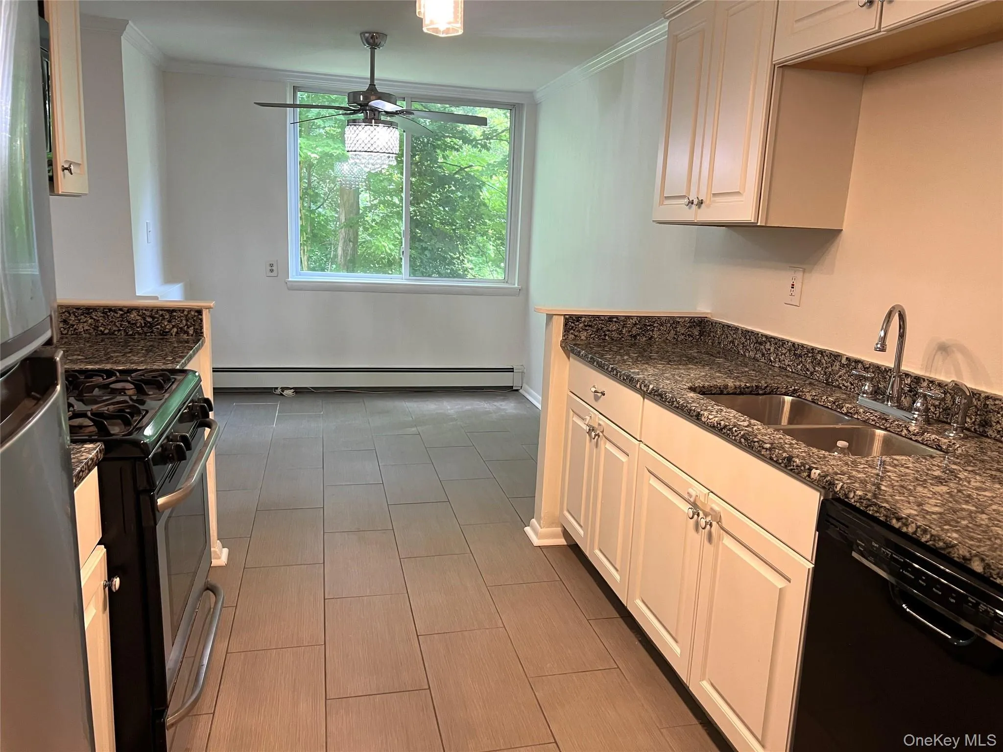 3 Hook Road, Poughkeepsie, NY, 2 Bedrooms Bedrooms, 4 Rooms Rooms,1 BathroomBathrooms,Residential Lease,For Rent,Hook,0,1039574 3 Hook Road, Poughkeepsie, NY, 2 Bedrooms Bedrooms, 4 Rooms Rooms,1 BathroomBathrooms,Residential Lease,For Rent,Hook,0,1039574