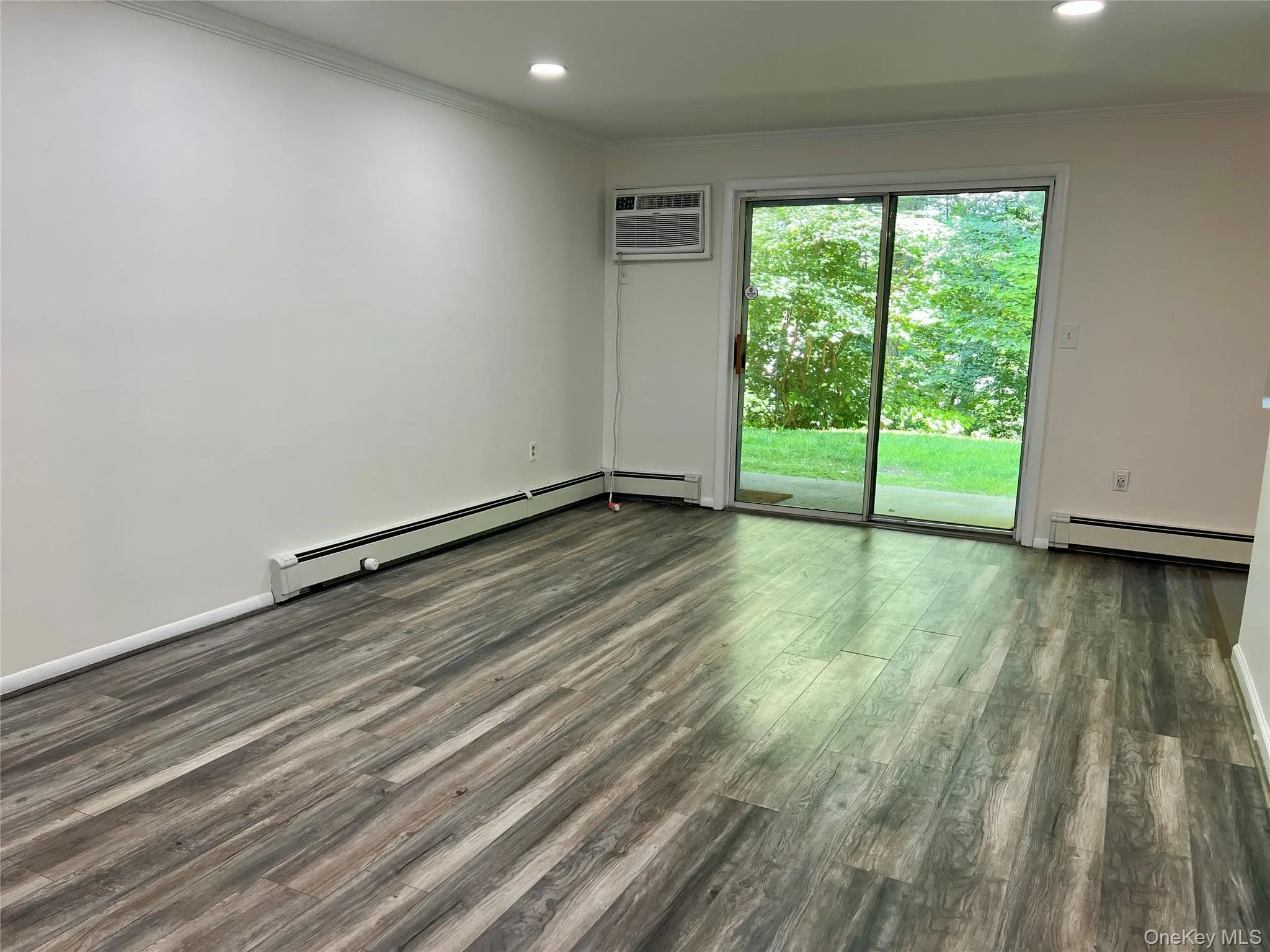3 Hook Road, Poughkeepsie, NY, 2 Bedrooms Bedrooms, 4 Rooms Rooms,1 BathroomBathrooms,Residential Lease,For Rent,Hook,0,1039574 3 Hook Road, Poughkeepsie, NY, 2 Bedrooms Bedrooms, 4 Rooms Rooms,1 BathroomBathrooms,Residential Lease,For Rent,Hook,0,1039574