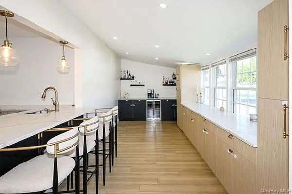 269 Suffolk Avenue, Oyster Bay, NY, 4 Bedrooms Bedrooms, 7 Rooms Rooms,1 BathroomBathrooms,Residential,For Rent,Suffolk,0,1039575 269 Suffolk Avenue, Oyster Bay, NY, 4 Bedrooms Bedrooms, 7 Rooms Rooms,1 BathroomBathrooms,Residential,For Rent,Suffolk,0,1039575