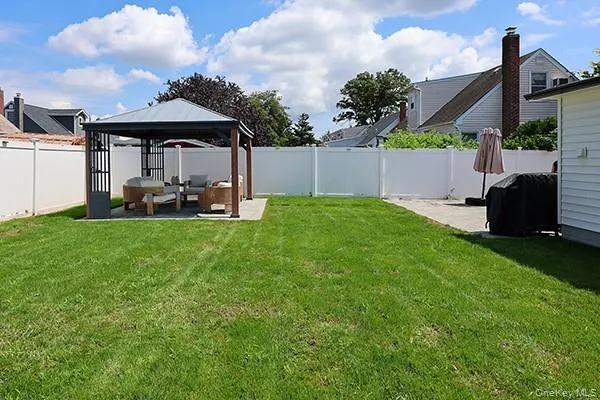 269 Suffolk Avenue, Oyster Bay, NY, 4 Bedrooms Bedrooms, 7 Rooms Rooms,1 BathroomBathrooms,Residential,For Rent,Suffolk,0,1039575 269 Suffolk Avenue, Oyster Bay, NY, 4 Bedrooms Bedrooms, 7 Rooms Rooms,1 BathroomBathrooms,Residential,For Rent,Suffolk,0,1039575